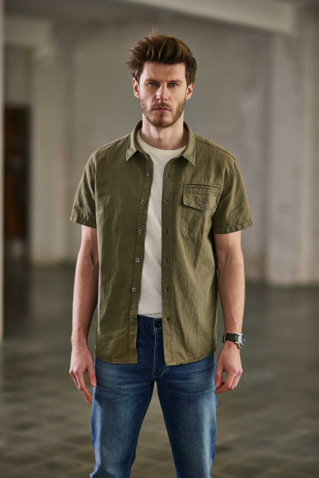 Chemise manches courtes Homme Joshua Washed Linen dusty olive | Freeman T. Porter