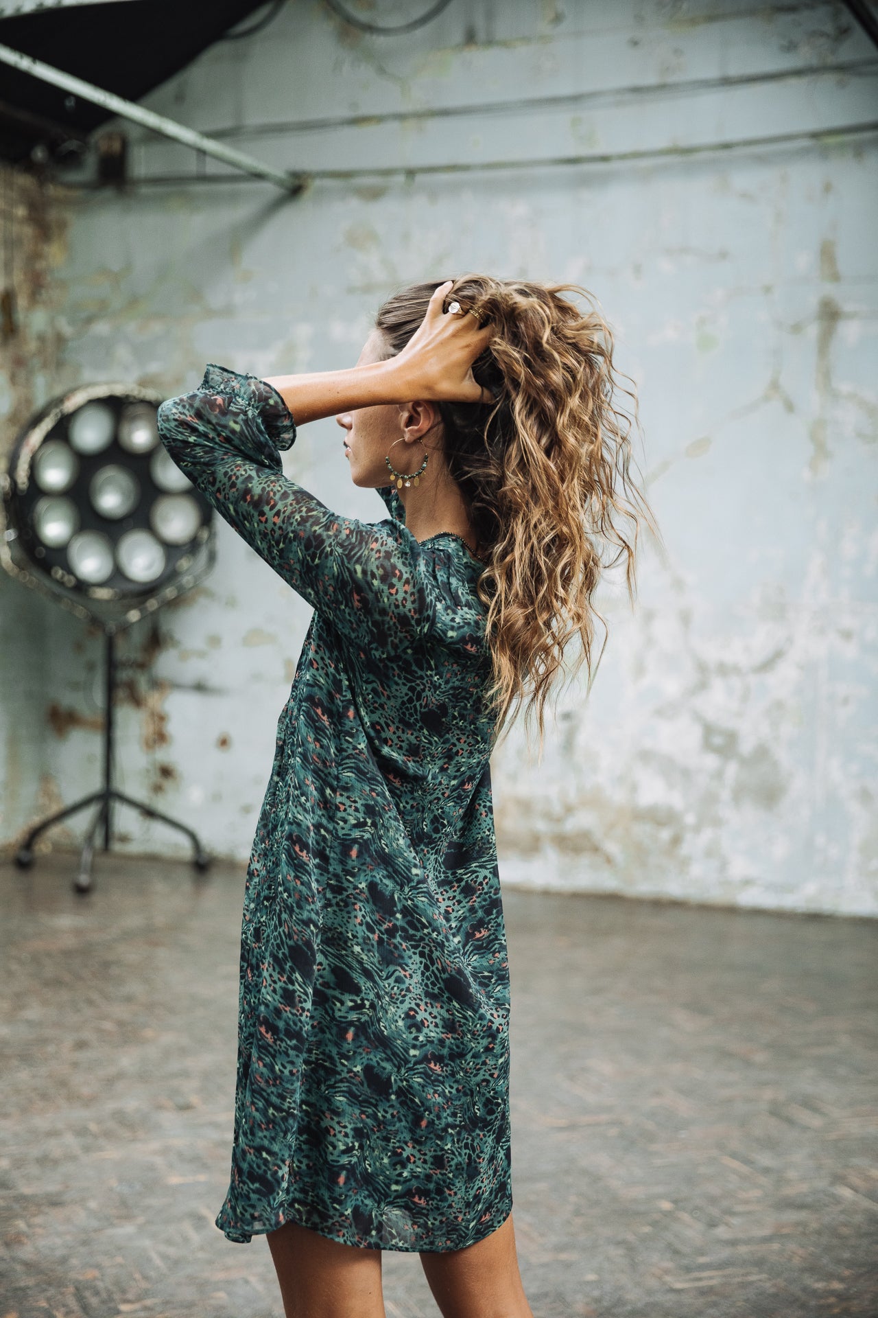 Robe courte ample Femme Juna Hybrid deep jungle | Freeman T. Porter