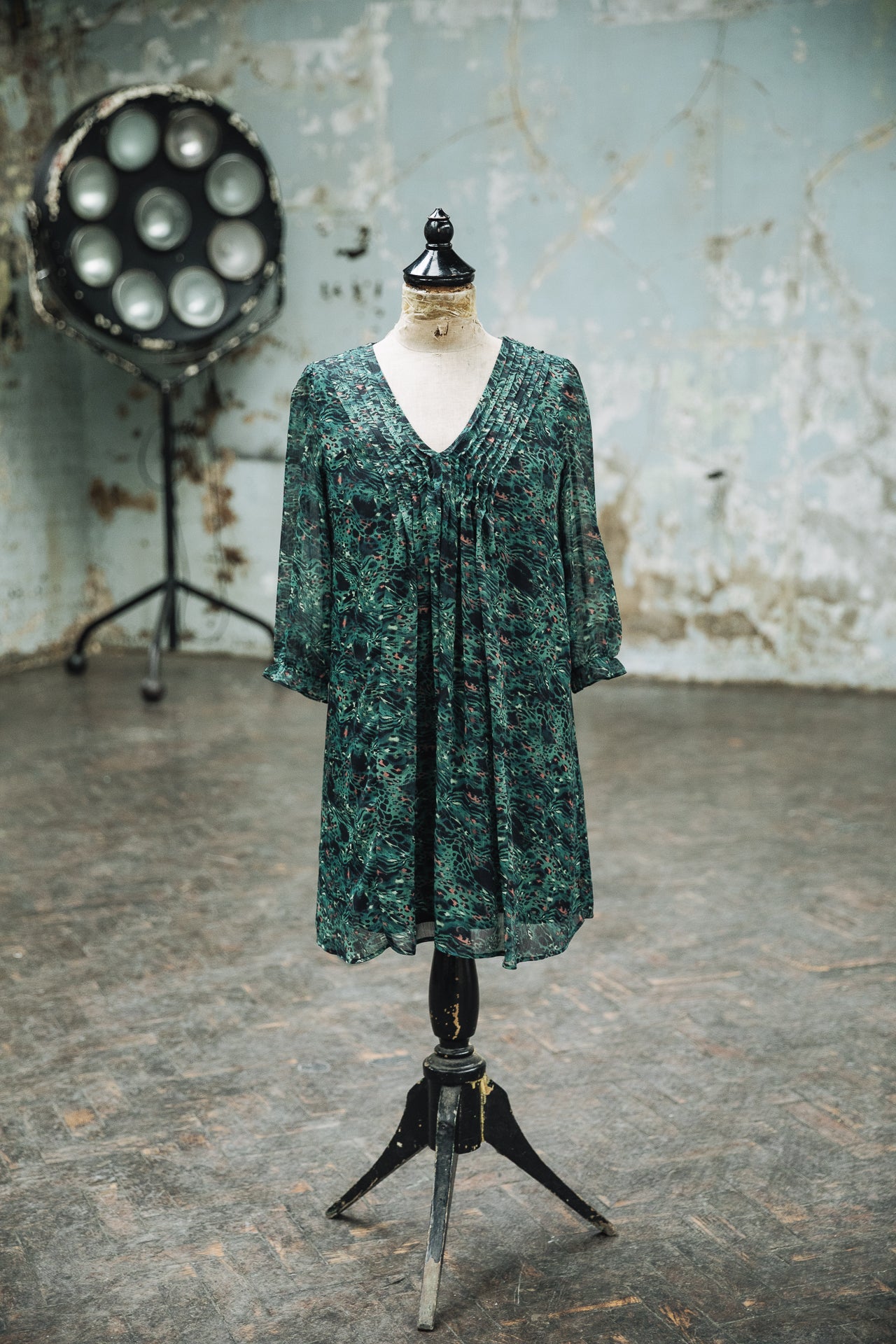 Robe courte ample Femme Juna Hybrid deep jungle | Freeman T. Porter