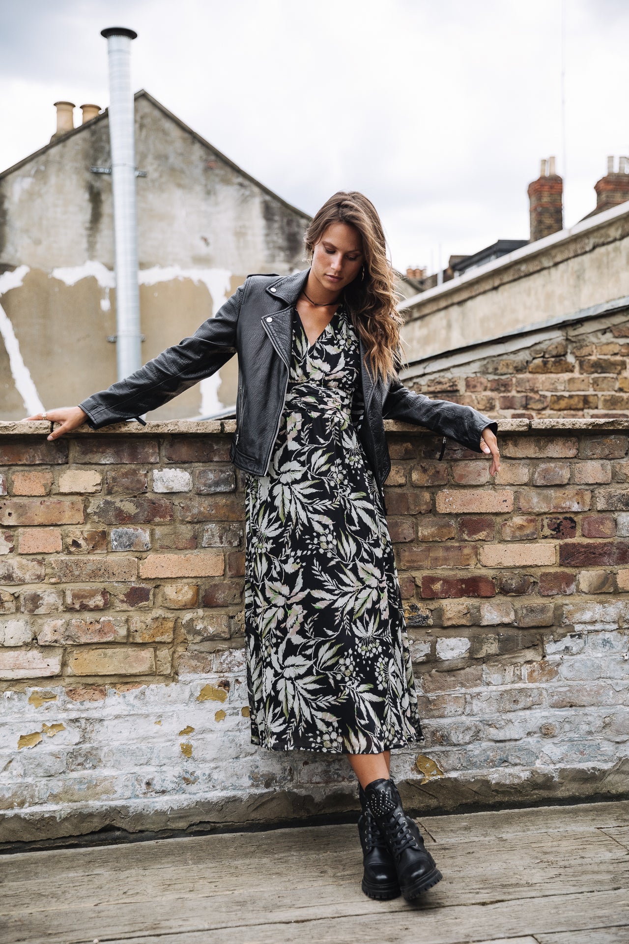 Robe longue Frau Ravena Wildflowers black | Freeman T. Porter
