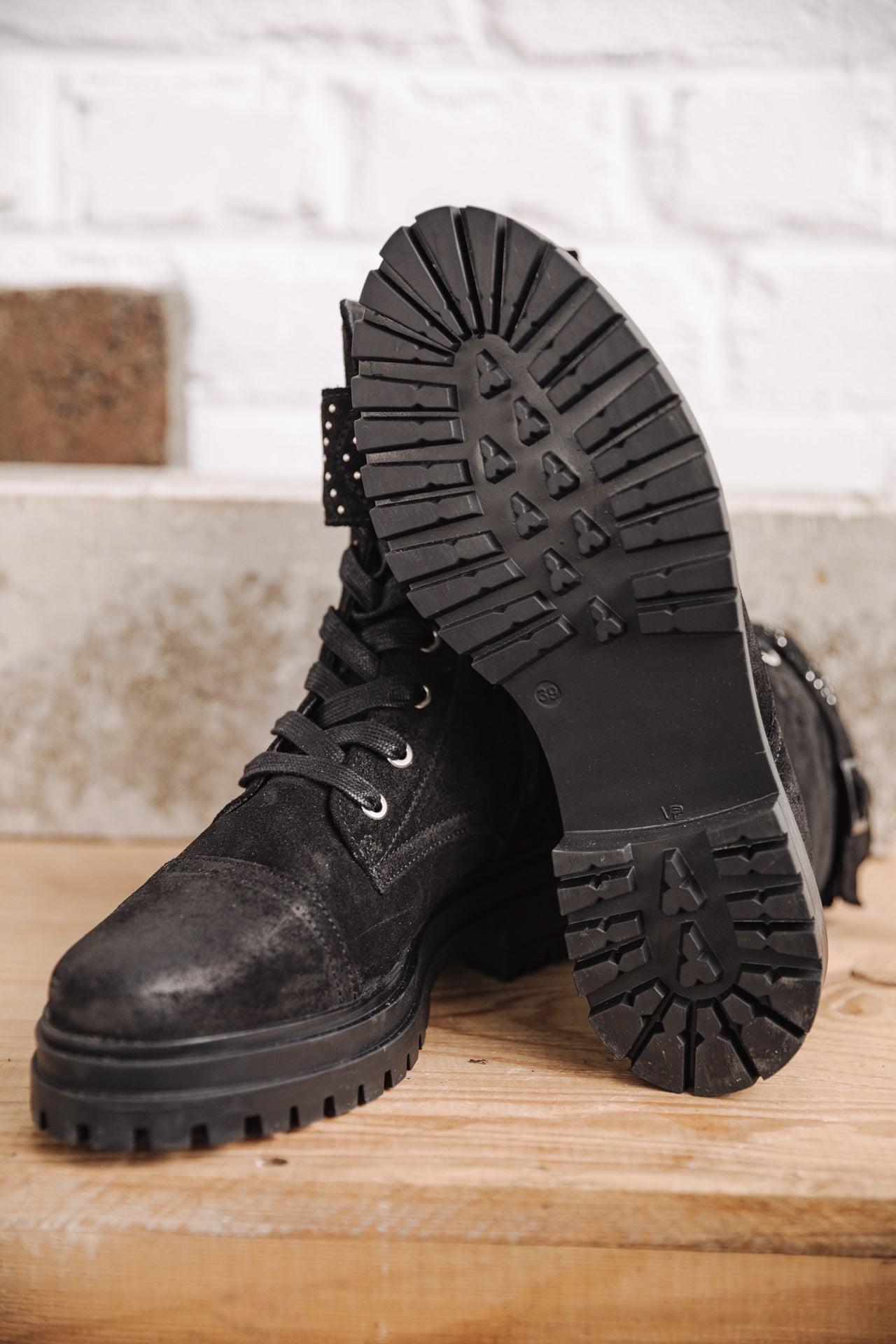Boots Femme Tanny Suede black | Freeman T. Porter