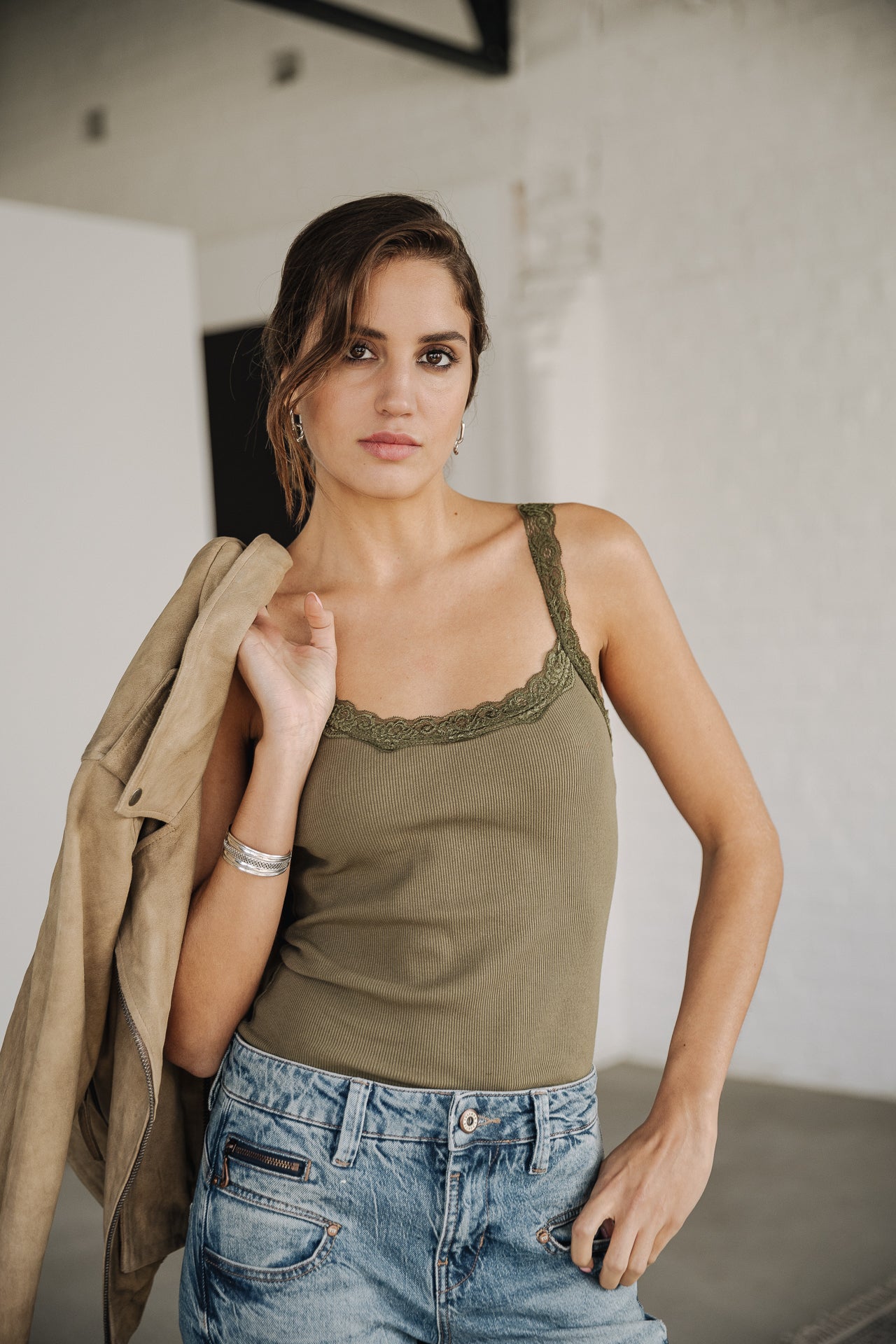 T-shirt sans manche Frau Dansy Rib loden frost | Freeman T. Porter