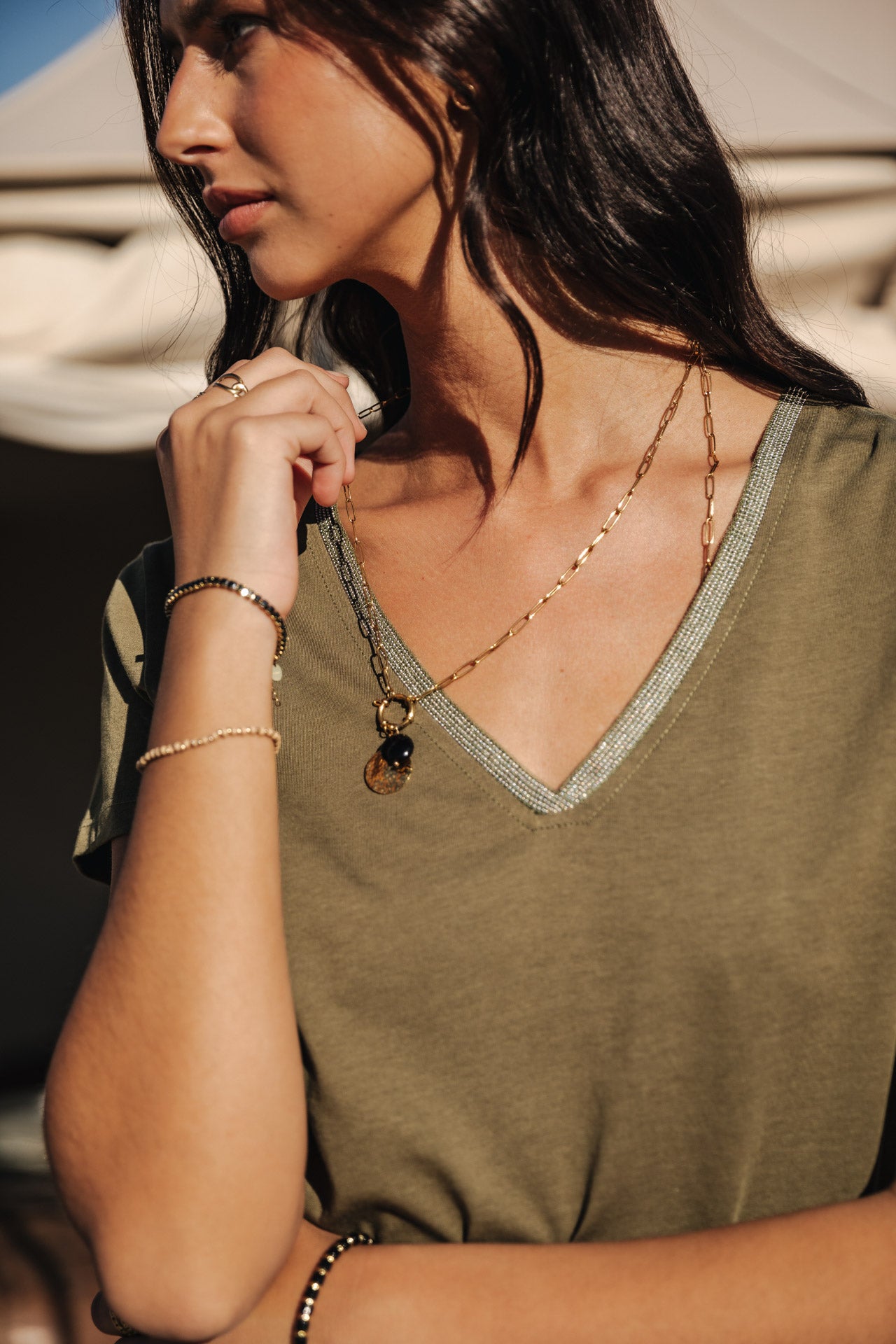 T-Shirt col V Femme Tora dusty olive | Freeman T. Porter