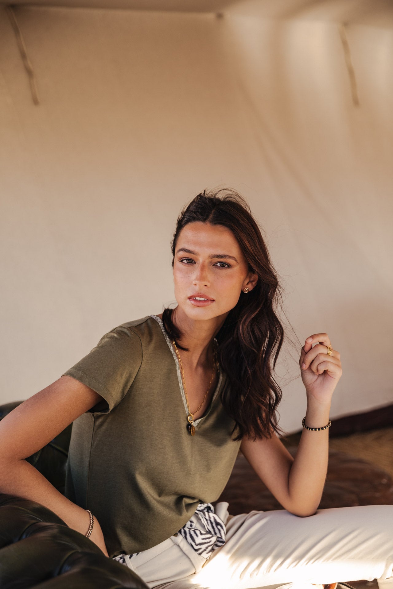 T-Shirt col V Woman Tora dusty olive | Freeman T. Porter