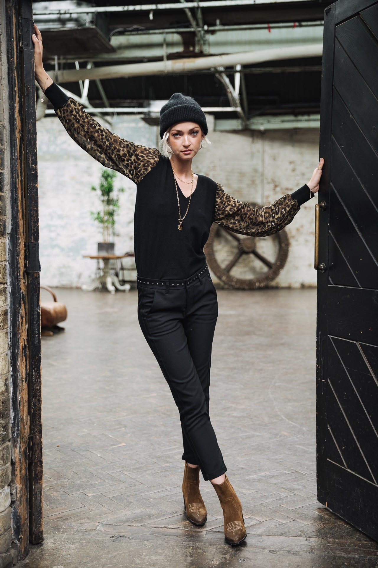 Pull ajusté Femme Laonie Leopardo black | Freeman T. Porter