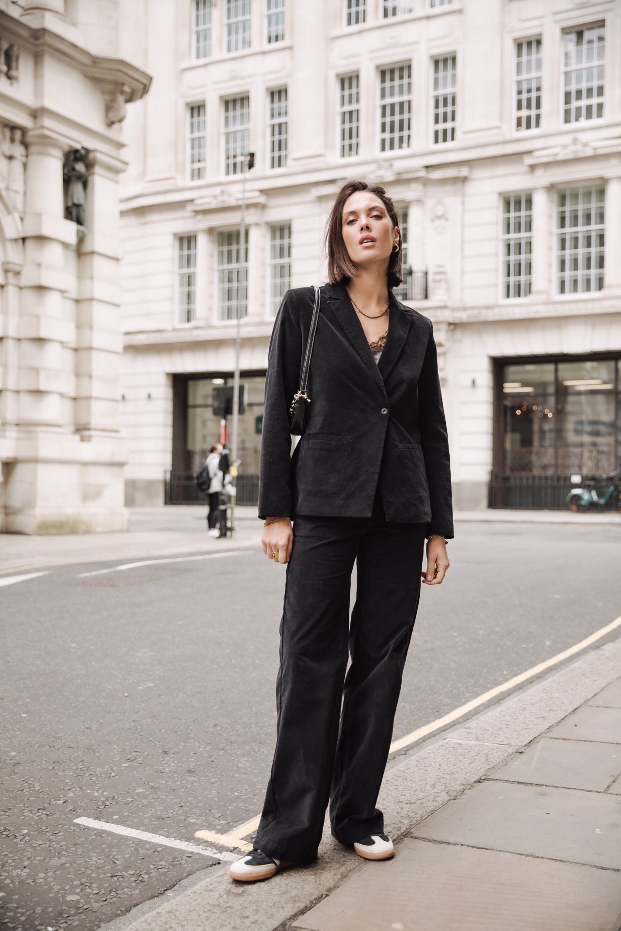 Blazer large Femme Bernie Velvet black | Freeman T. Porter