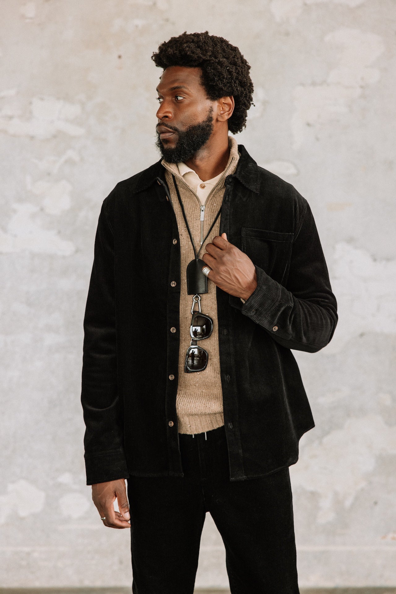 Chemise en velours Hombres Paolo Corduroy black | Freeman T. Porter