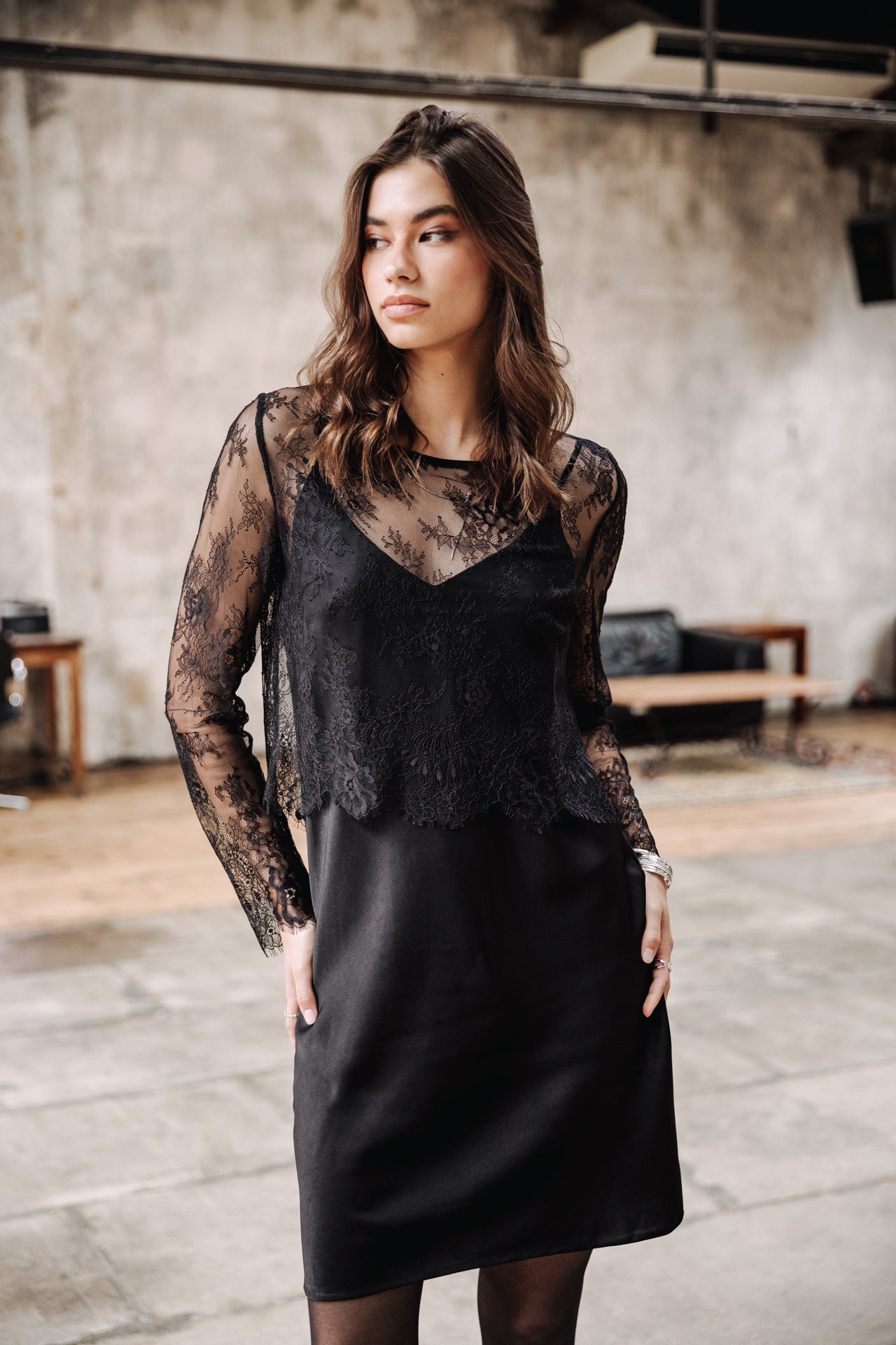Vestido de satén Mujer Ritania Lace black | Freeman T. Porter