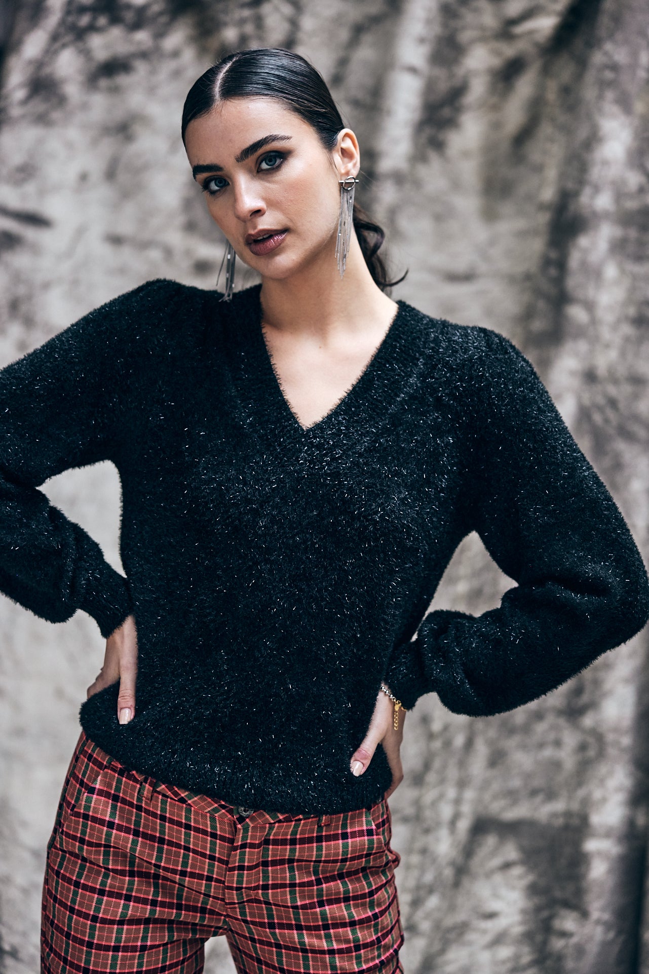 Pull col V Woman Prama black | Freeman T. Porter