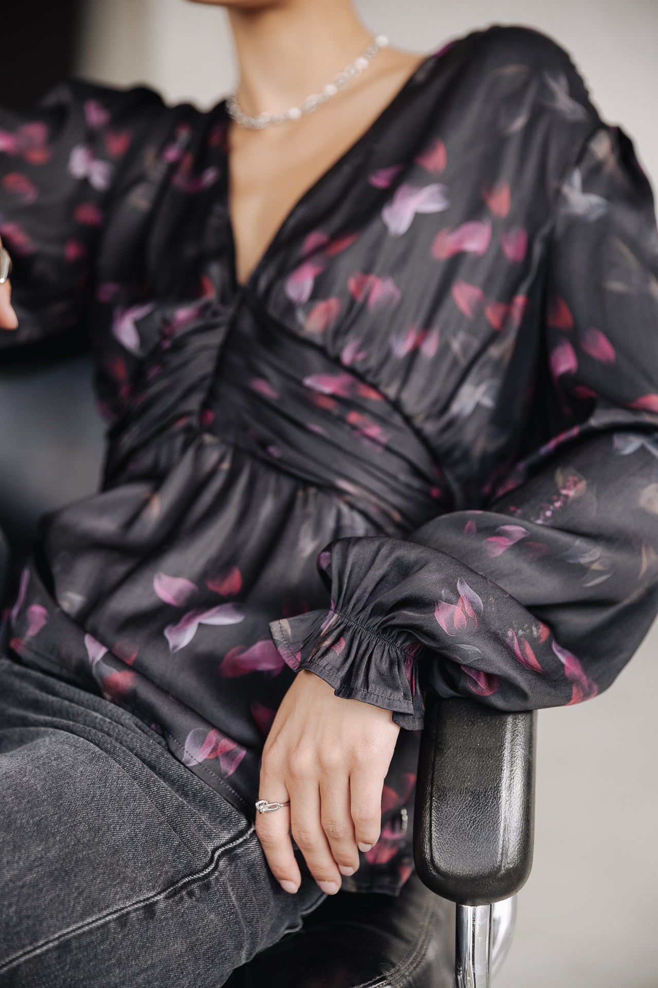 Top manches longues Mujer Braia Black Roses black | Freeman T. Porter
