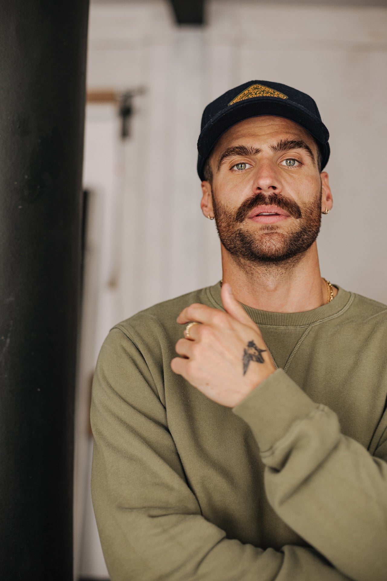 Sweat col rond Homme Baton Snug deep lichen green | Freeman T. Porter