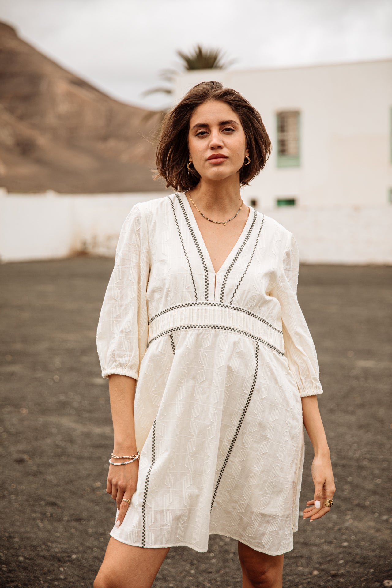 Robe col V Femme Revana Plain Color ecru | Freeman T. Porter