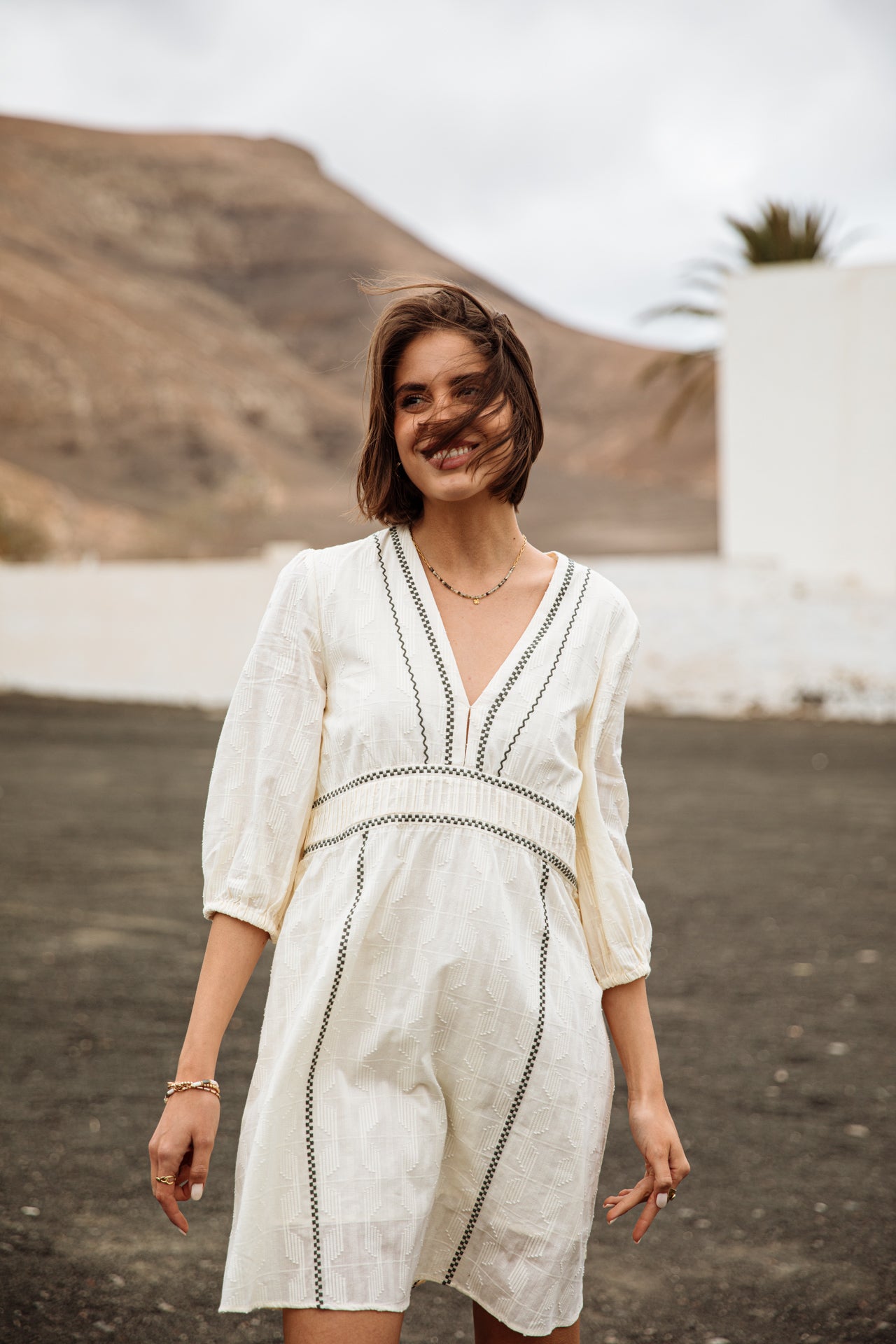Robe col V Femme Revana Plain Color ecru | Freeman T. Porter