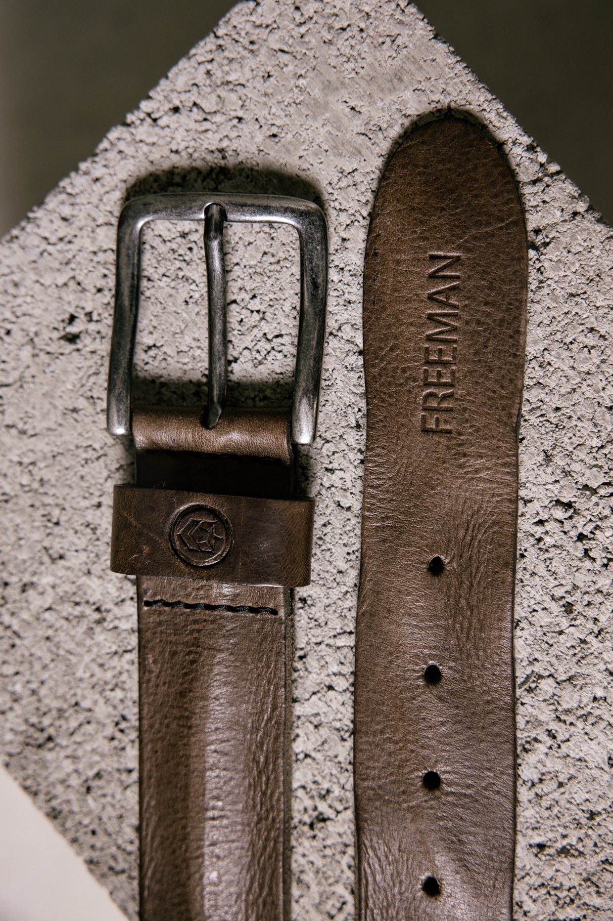 Leather belt Men Agust khaki | Freeman T. Porter