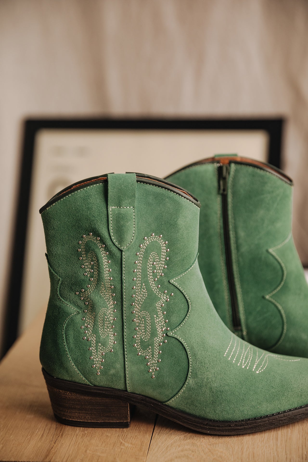 Boots Woman Laurene Suede sage green | Freeman T. Porter