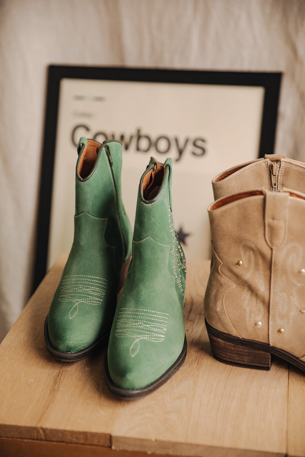 Boots Woman Laurene Suede sage green | Freeman T. Porter