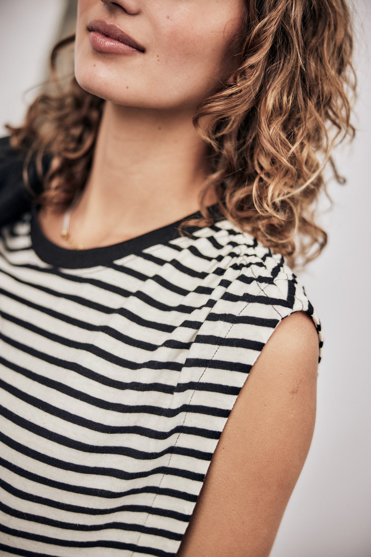 T-shirt sans manche Woman Trenny Stripes black | Freeman T. Porter