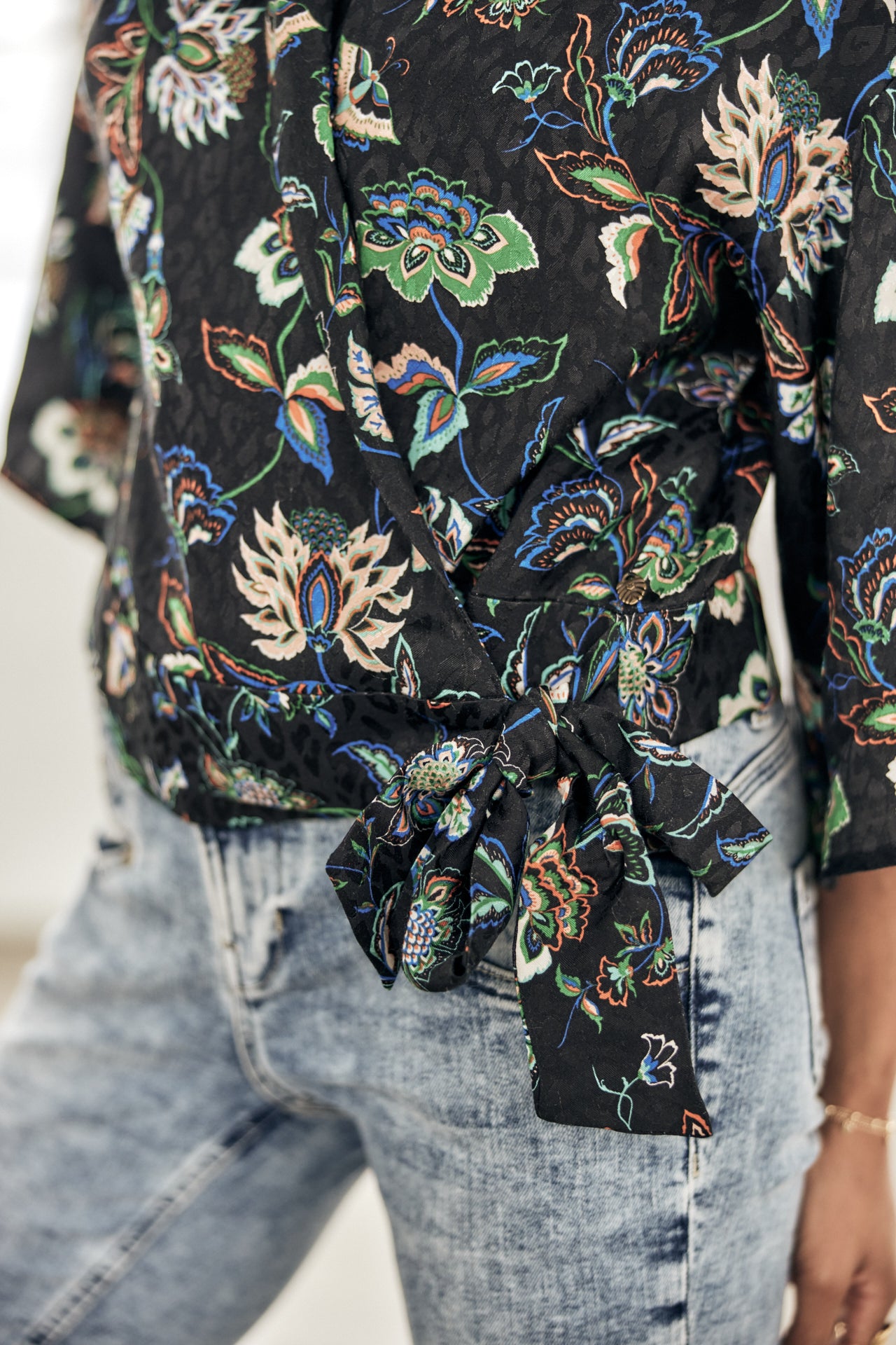 Top Kimono Mujer Triane Florescent black | Freeman T. Porter
