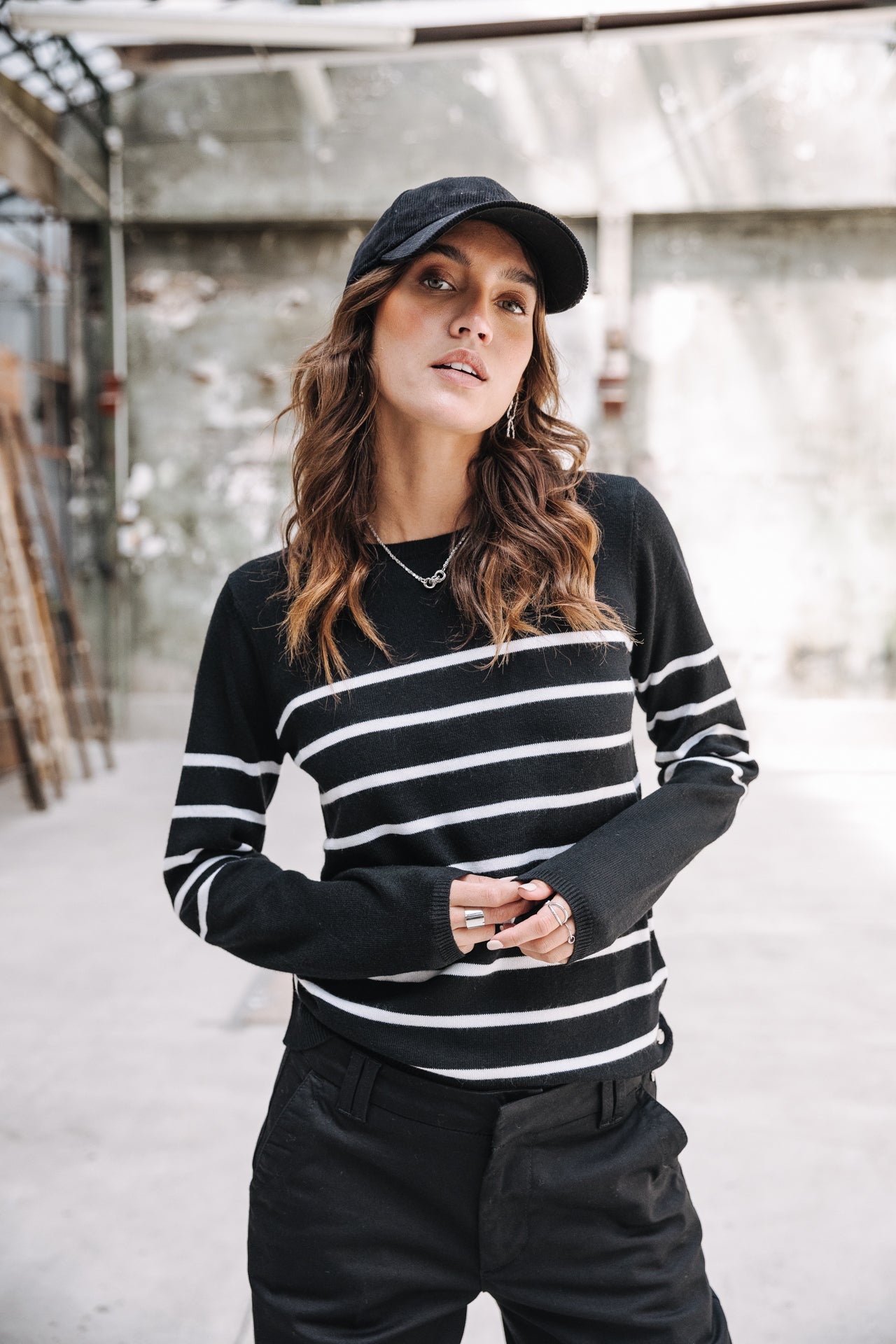 Pull ajusté Woman Lea Stripes black | Freeman T. Porter