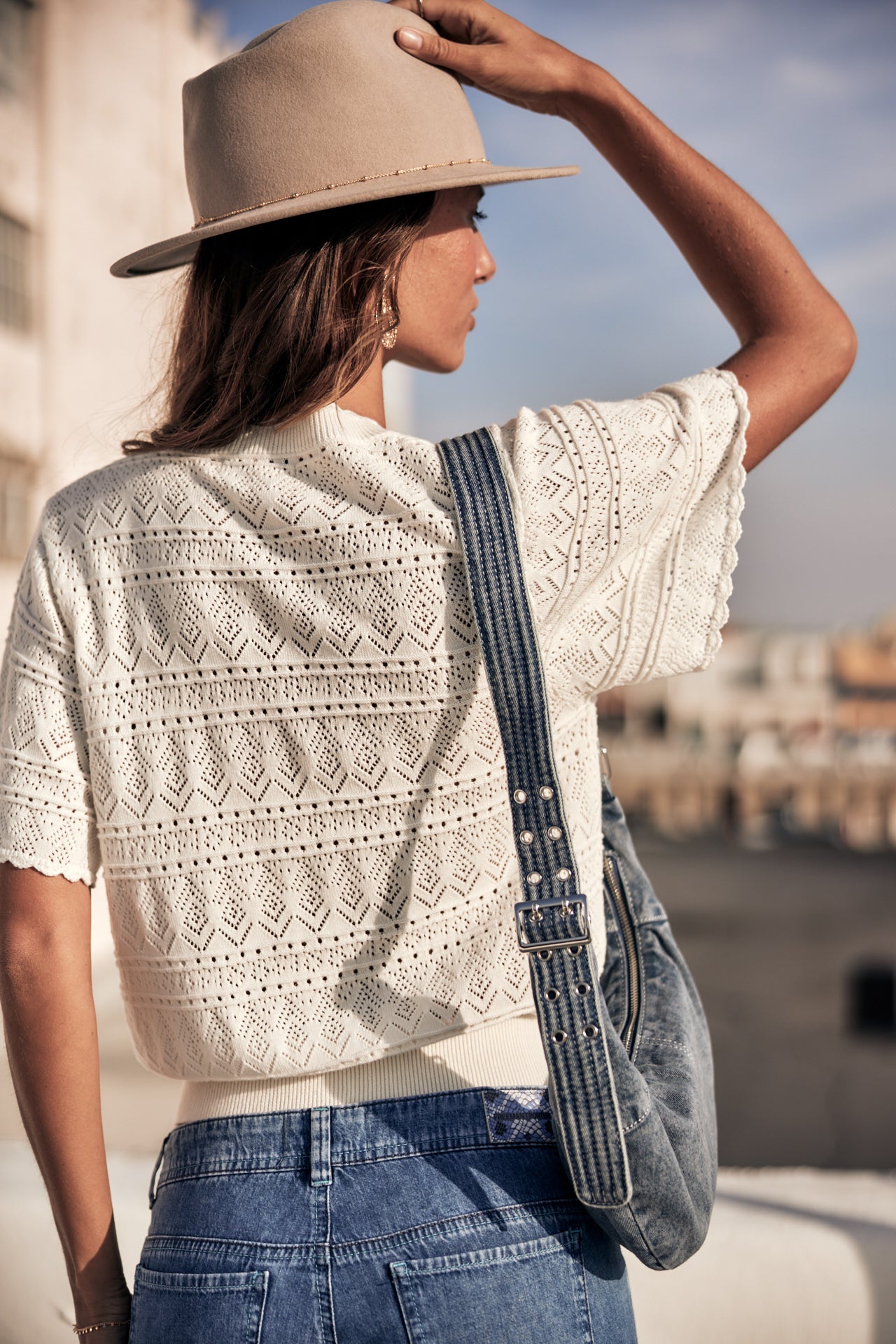 Cardigan en maille ajourée Femme Pradda off white | Freeman T. Porter