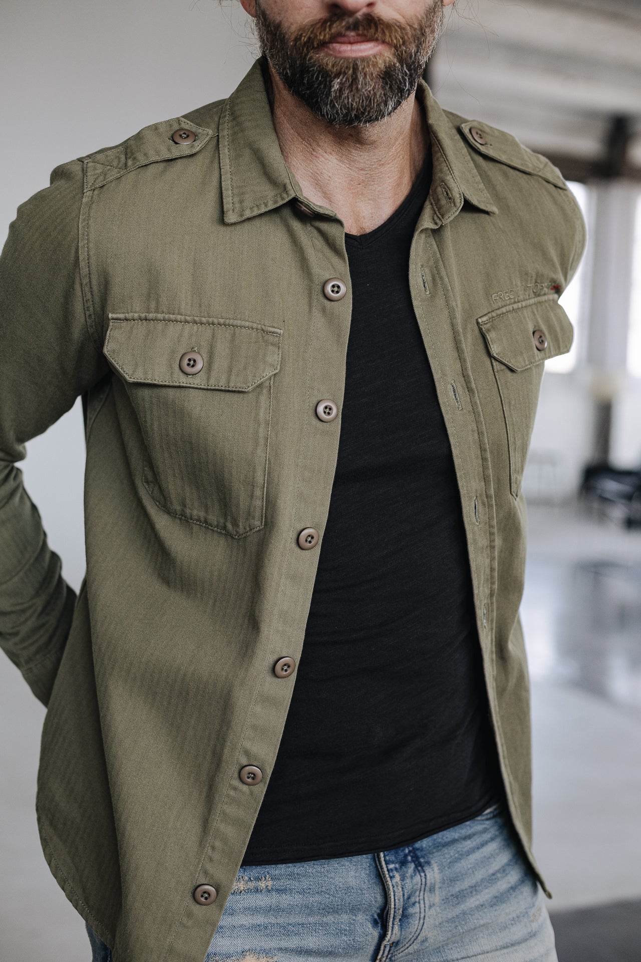 Chemise manches longues Mann Raven Bond deep lichen green | Freeman T. Porter