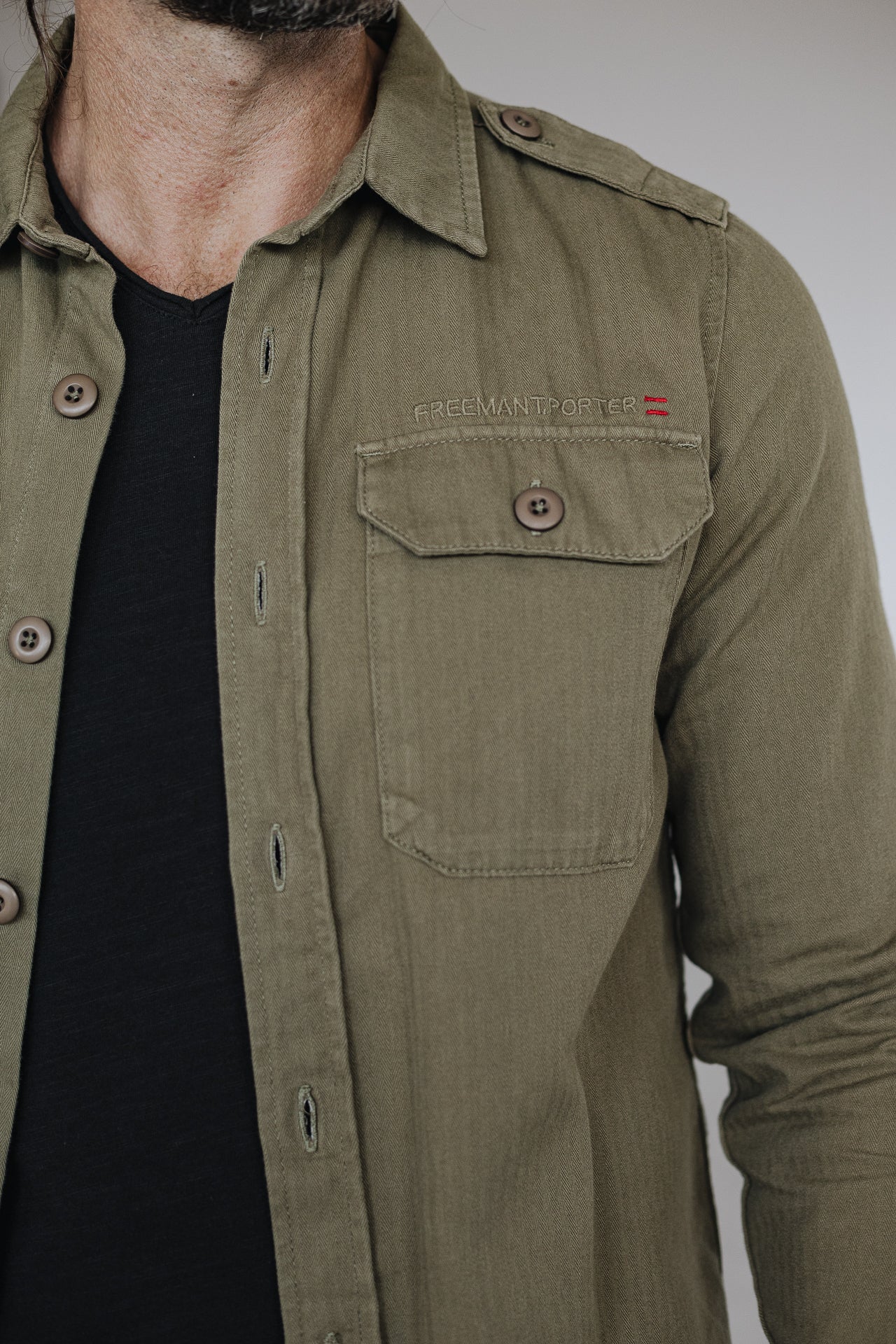Chemise manches longues Mann Raven Bond deep lichen green | Freeman T. Porter