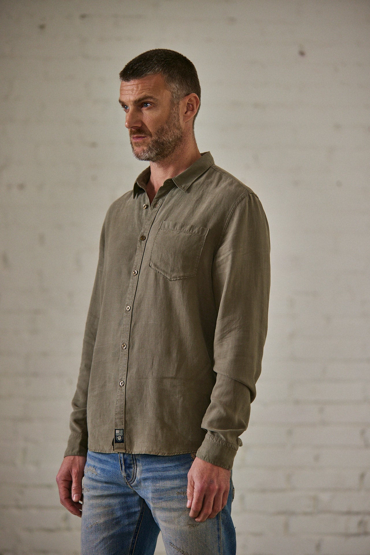 Chemise manches longues Men Jeremiah Linen Dip Dye deep lichen green | Freeman T. Porter