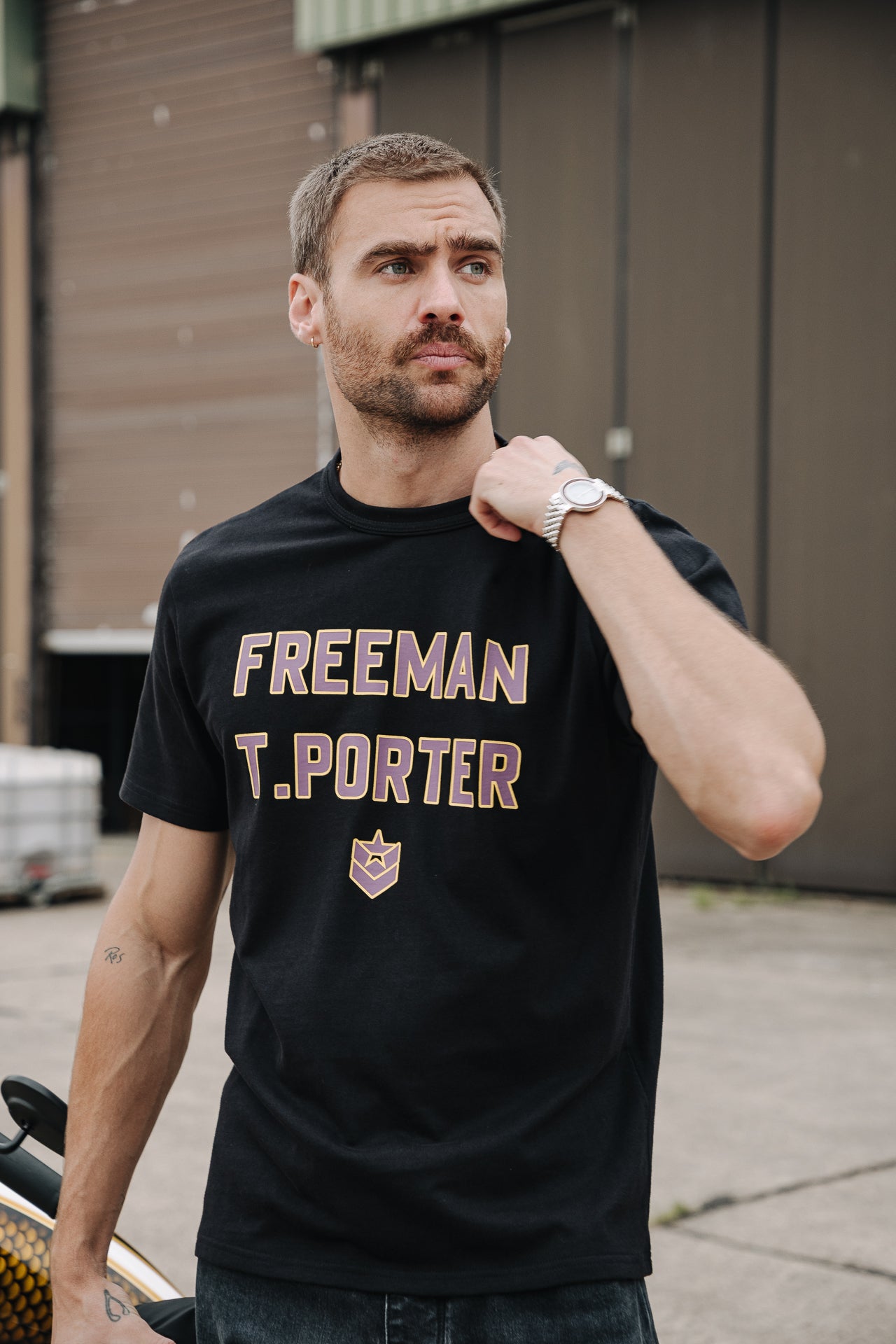 T-shirt Homme Chuck Neon black | Freeman T. Porter