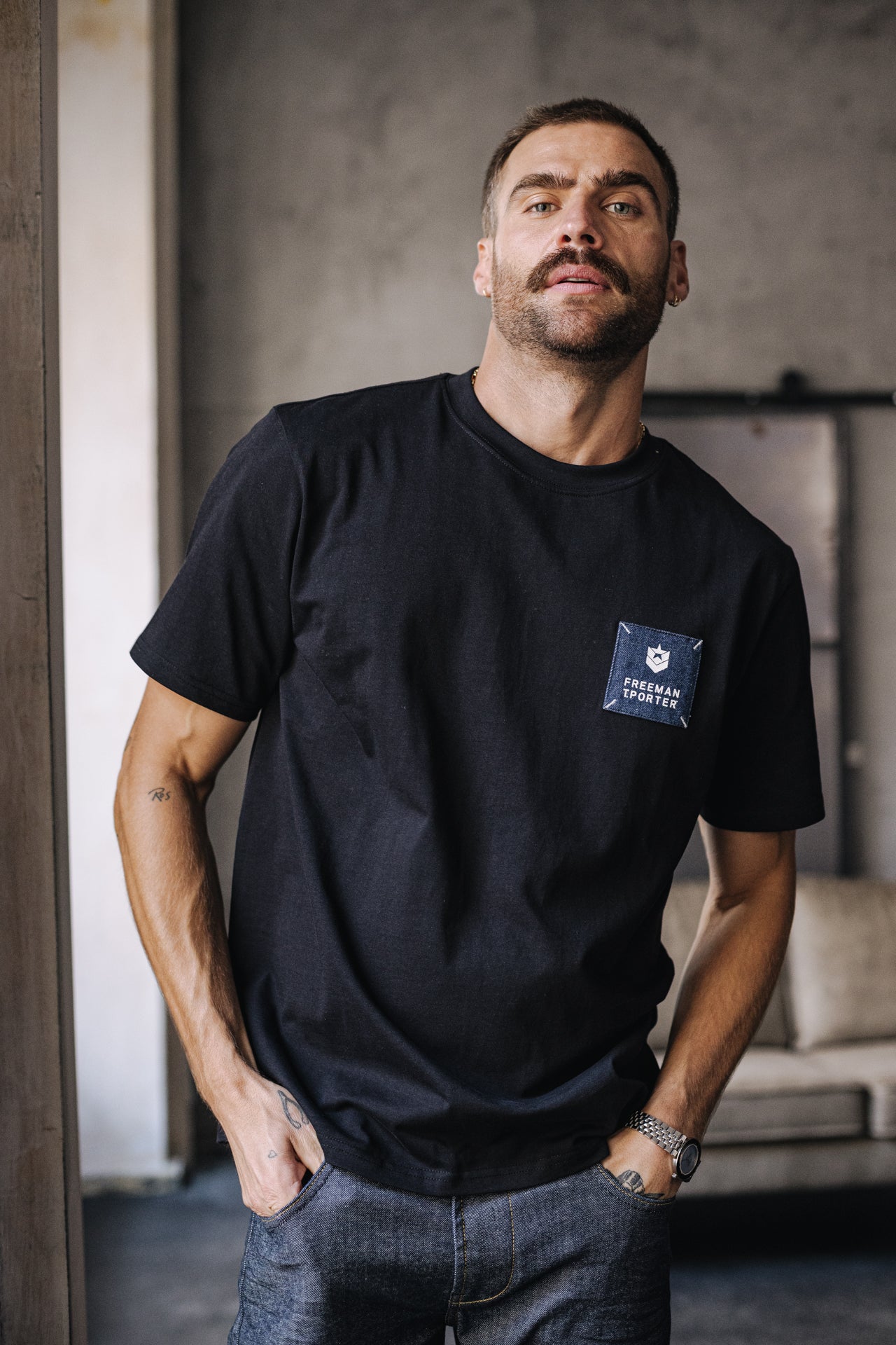T-shirt Homme Chuck Patch black | Freeman T. Porter