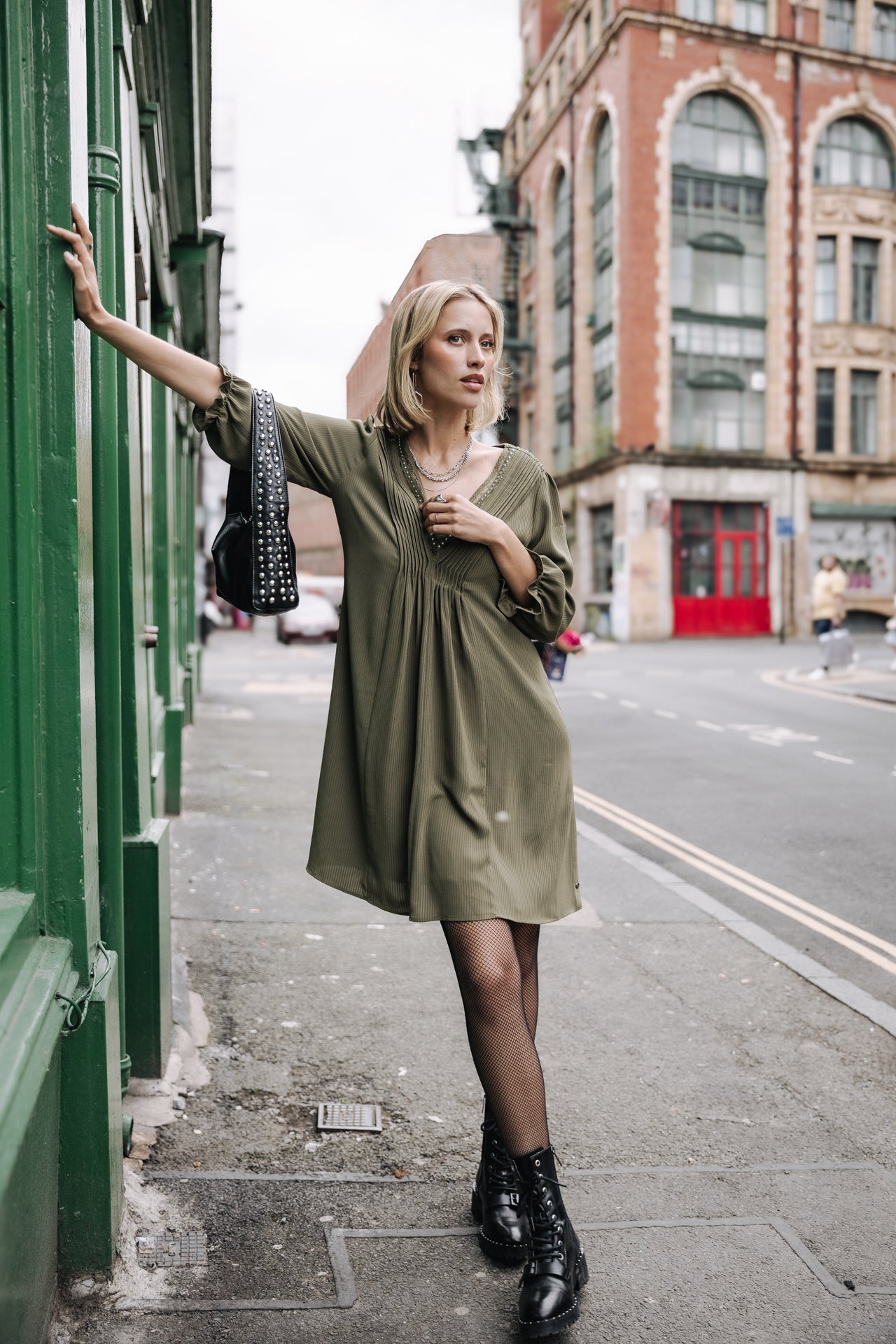 Robe courte ample Femme Juna Voile olive night | Freeman T. Porter