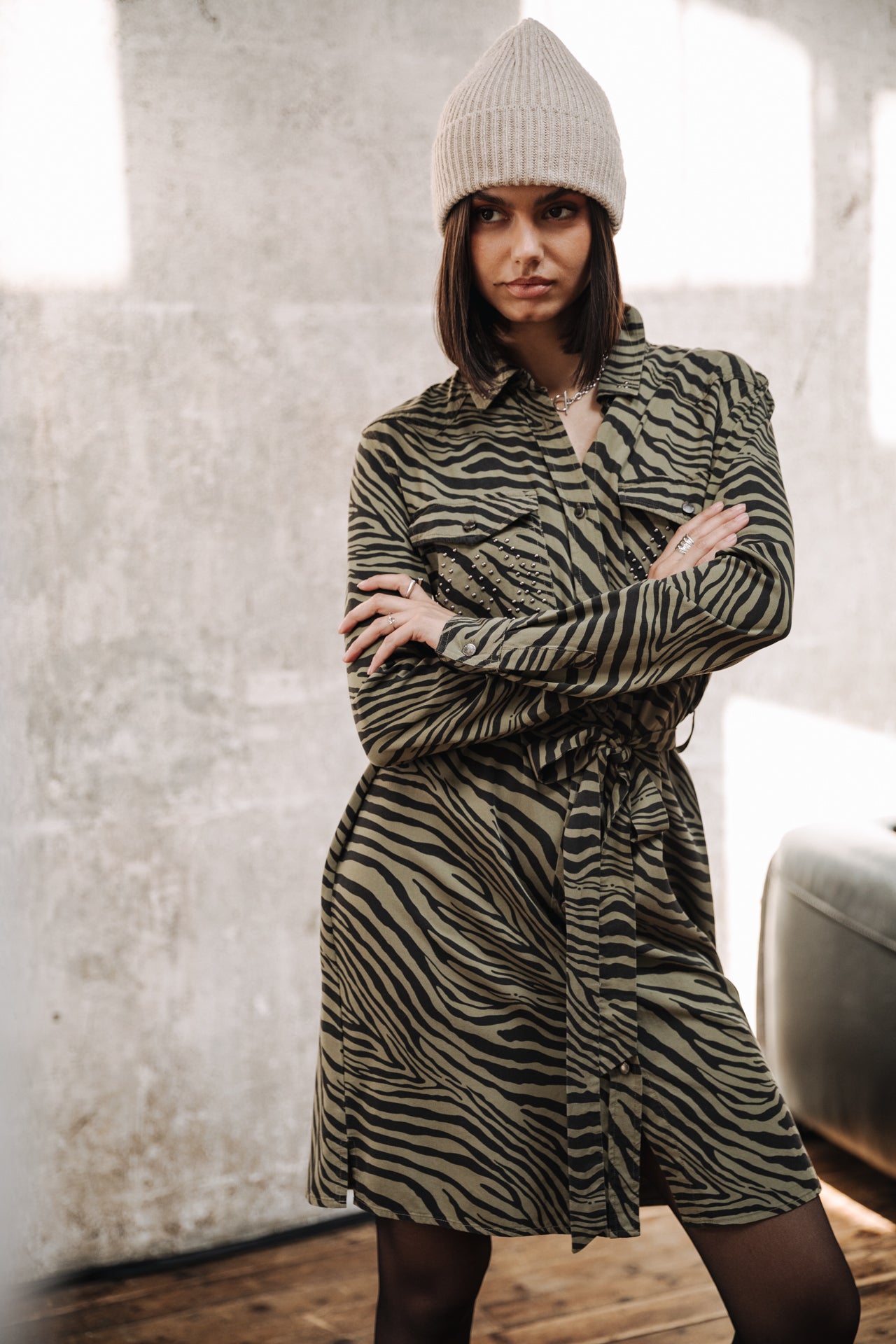 Robe chemise Frau Ravissa Svanna dusty olive | Freeman T. Porter