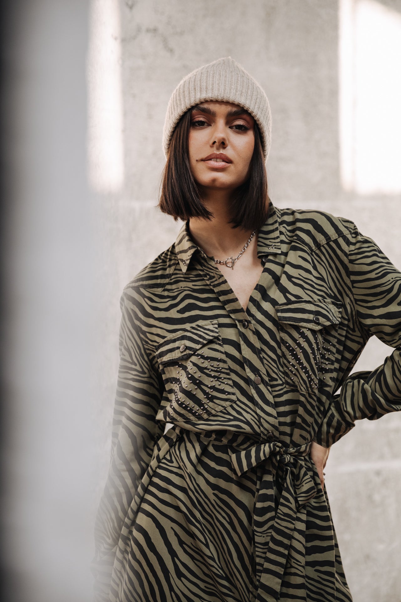 Robe chemise Frau Ravissa Svanna dusty olive | Freeman T. Porter