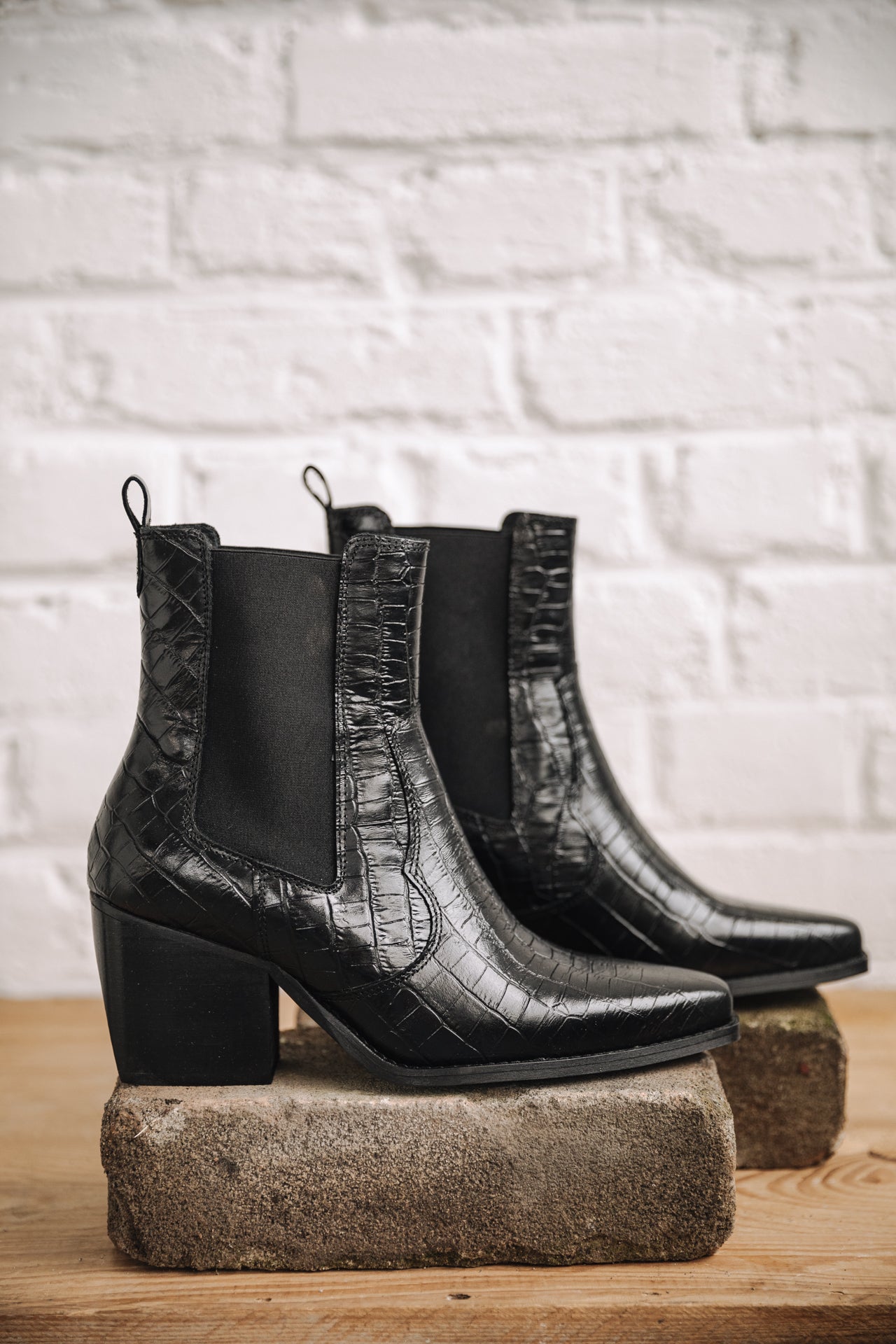 Boots Femme Teresa Croco black | Freeman T. Porter
