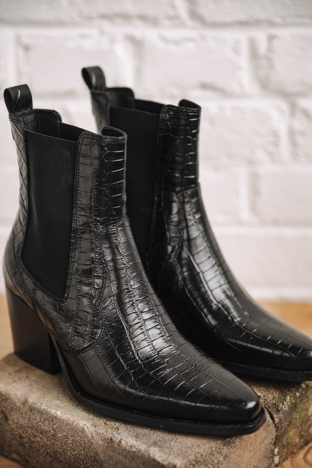 Boots Femme Teresa Croco black | Freeman T. Porter