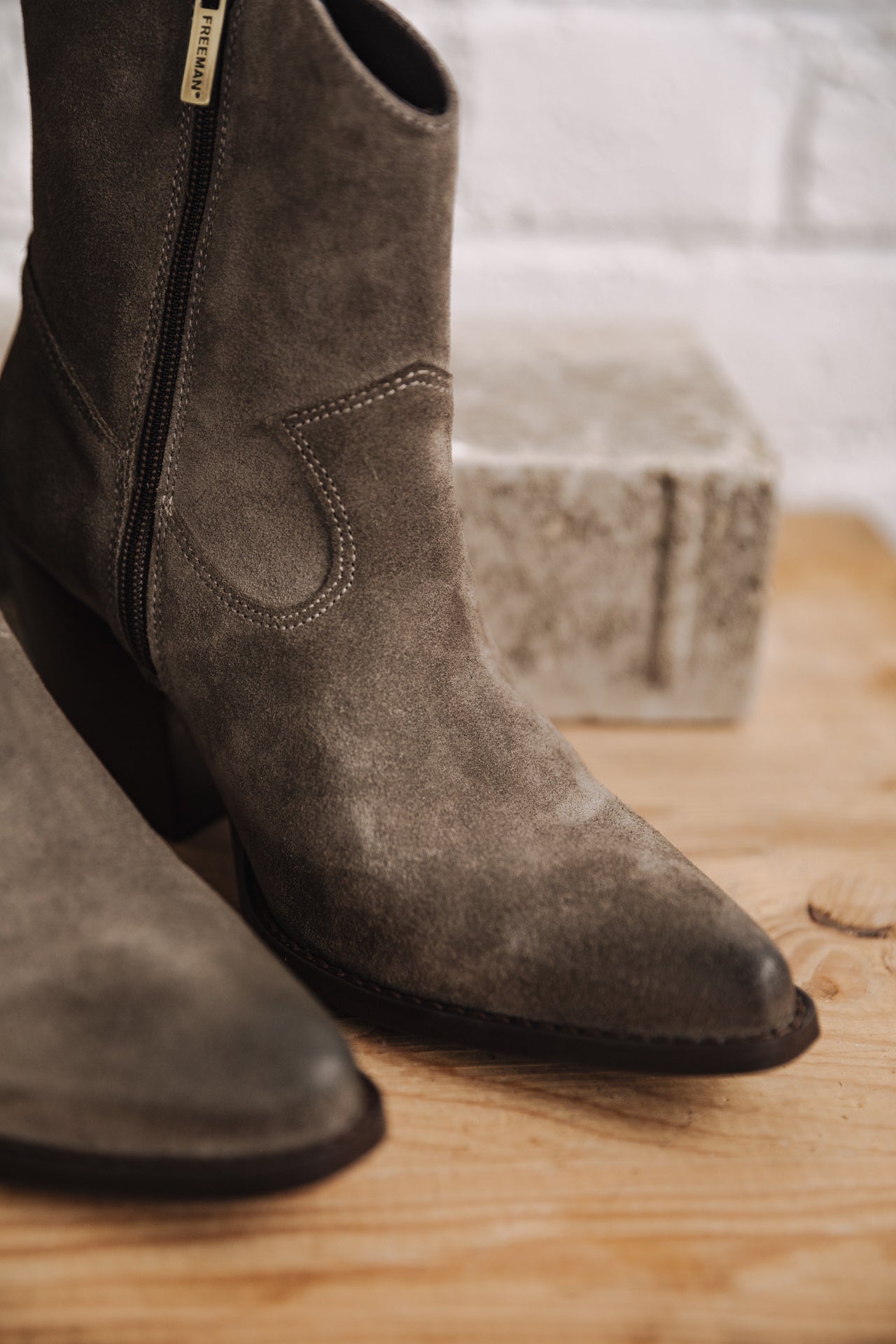 Boots Woman Luana Suede caribou | Freeman T. Porter