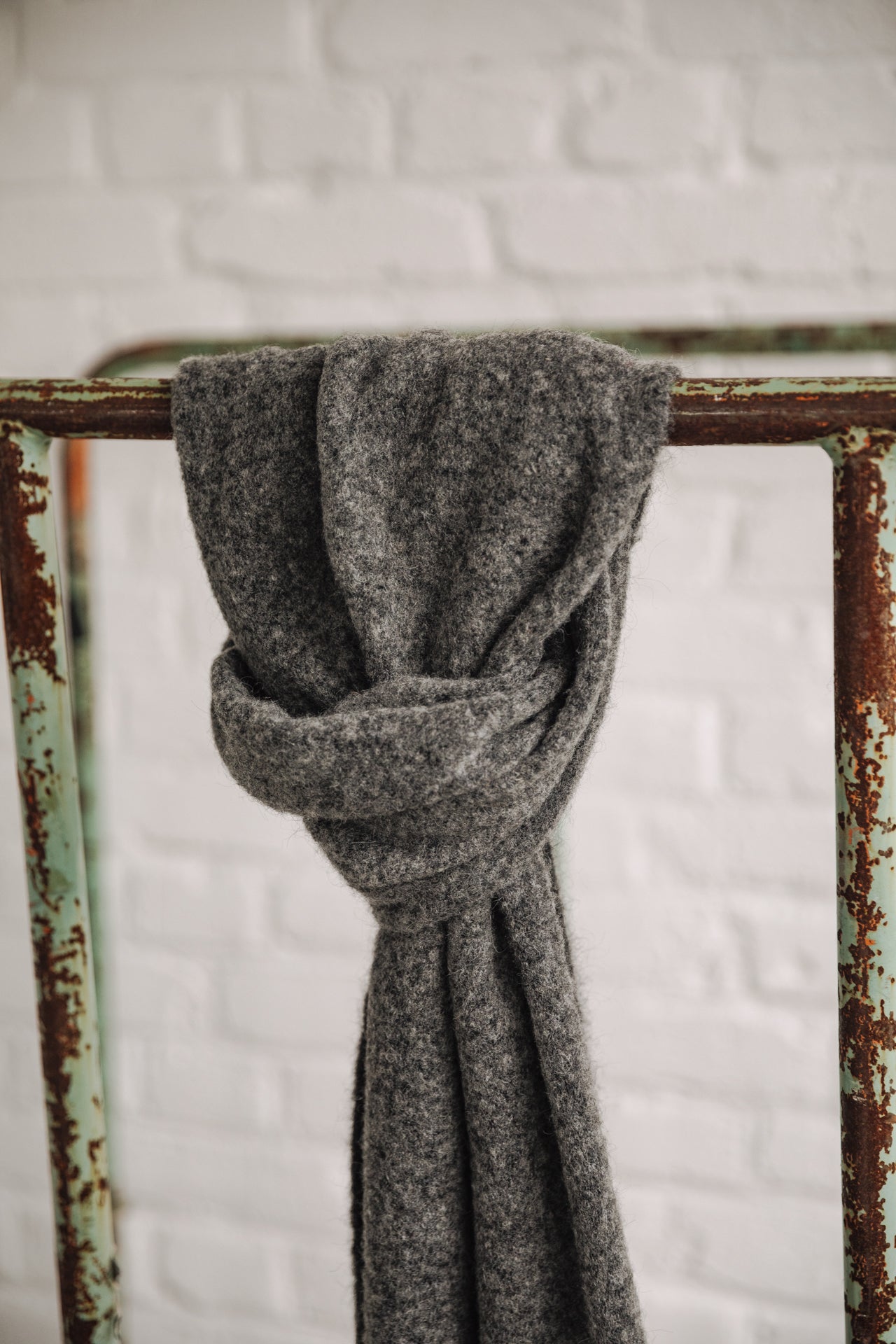 Écharpe Femme Doria Plain dark grey | Freeman T. Porter