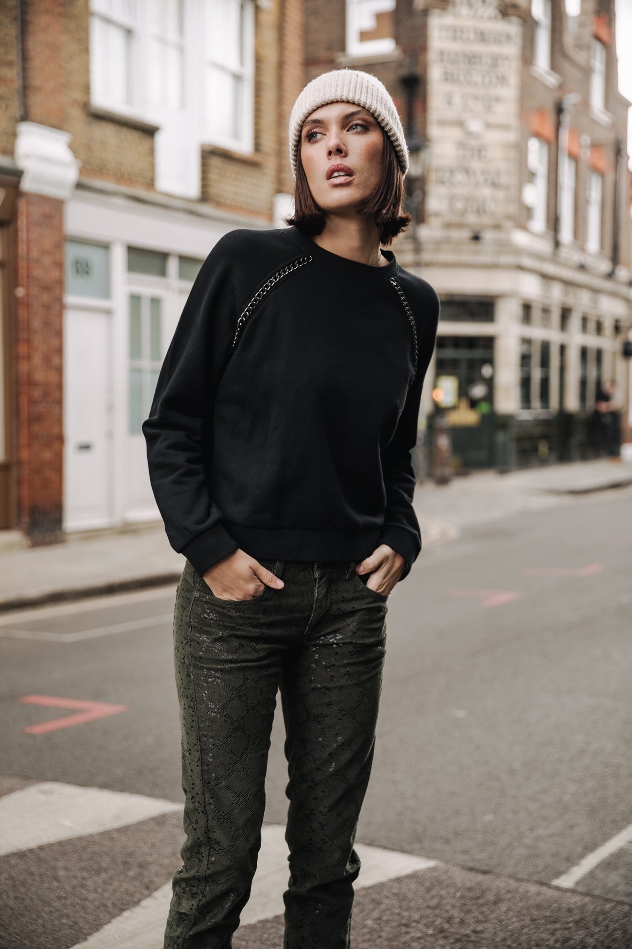 Sweat col rond Woman Sorina Chain black | Freeman T. Porter