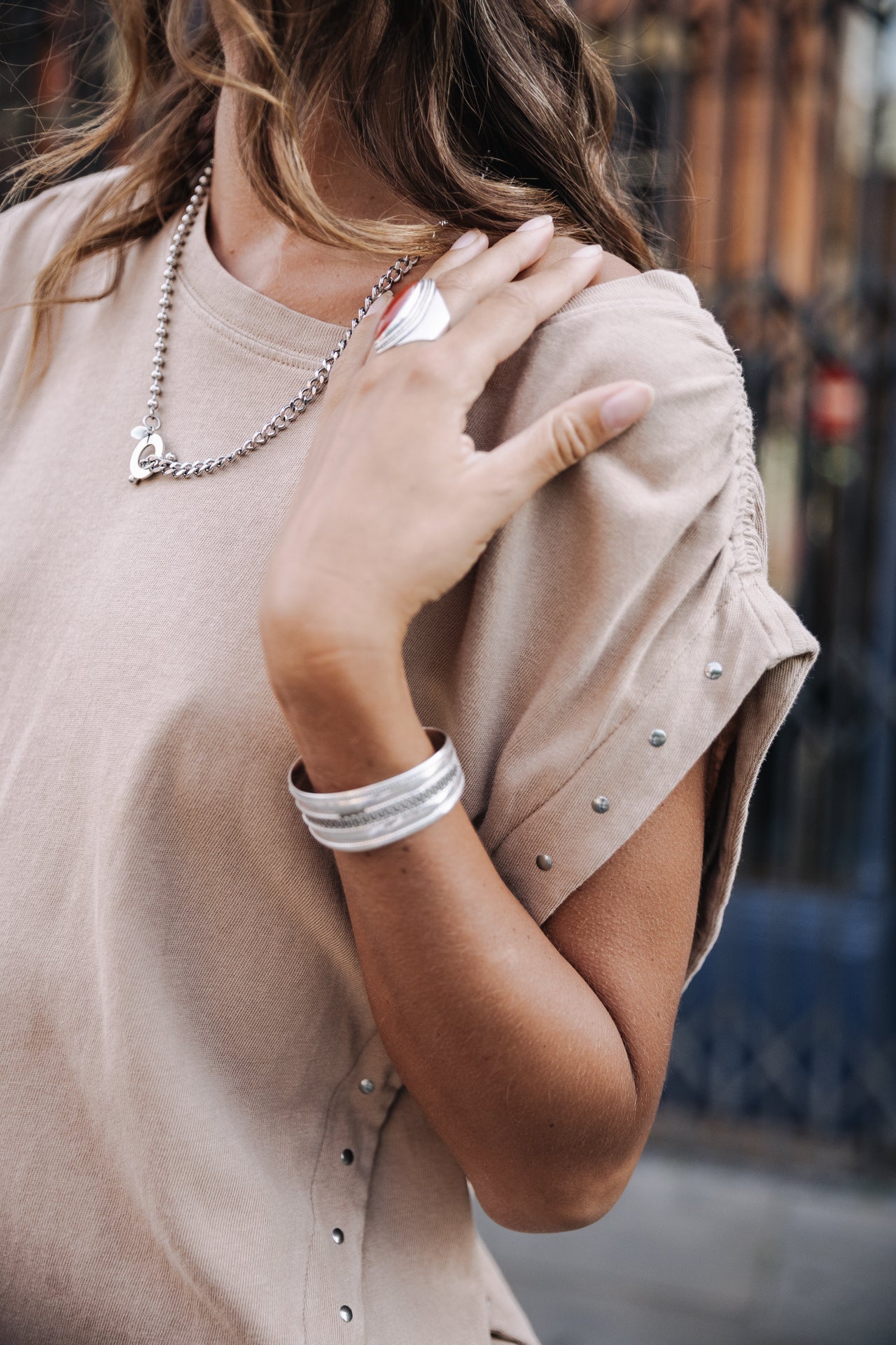 T-shirt clouté Femme Trenny Studs tan | Freeman T. Porter