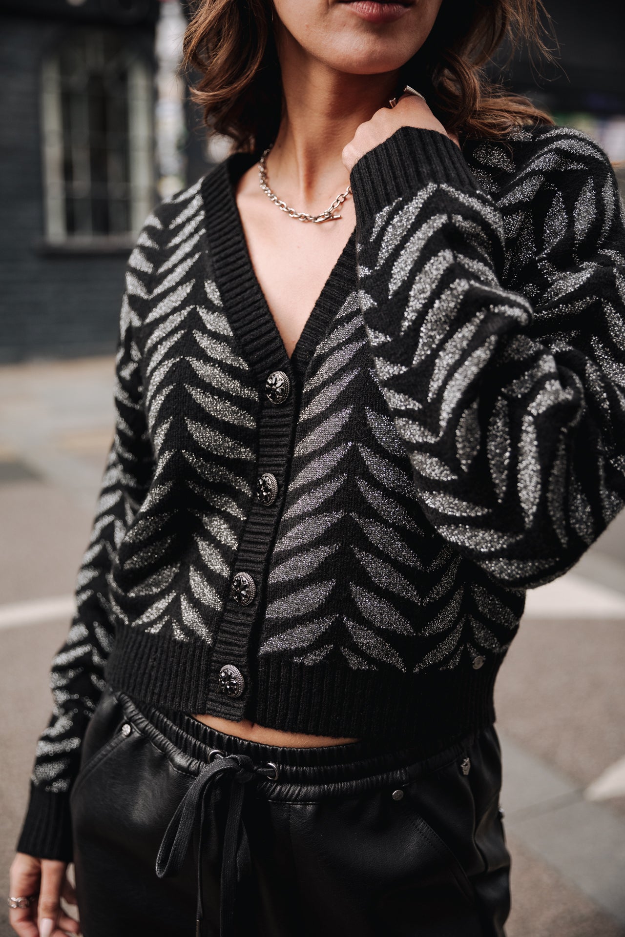 Cardigan oversize Femme Giliane Leaf black | Freeman T. Porter
