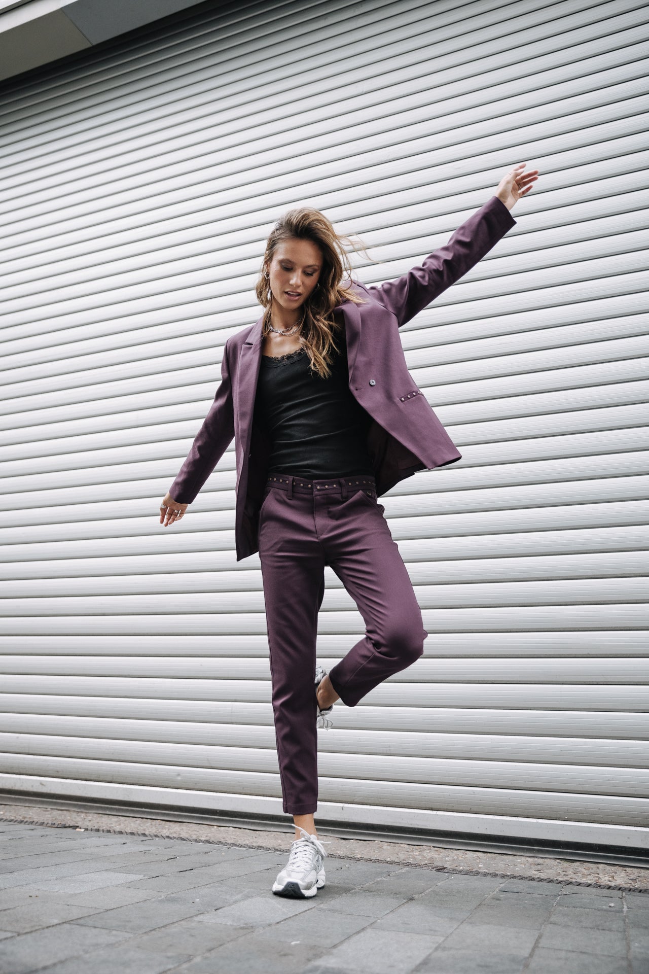 Blazers Femme Bernie Polyneo winetasting | Freeman T. Porter