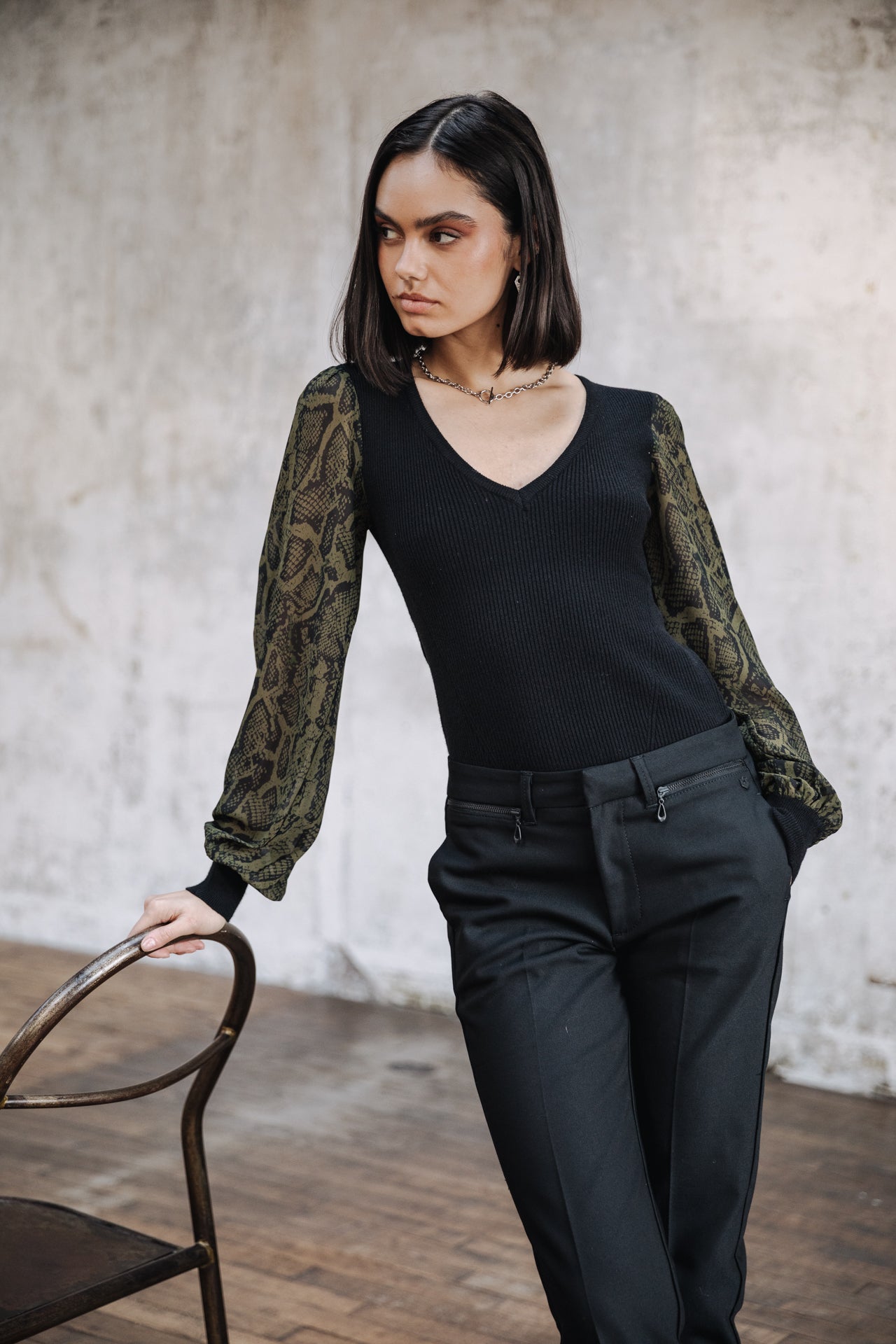 Pull col V Femme Praelle Pythonia garden green | Freeman T. Porter