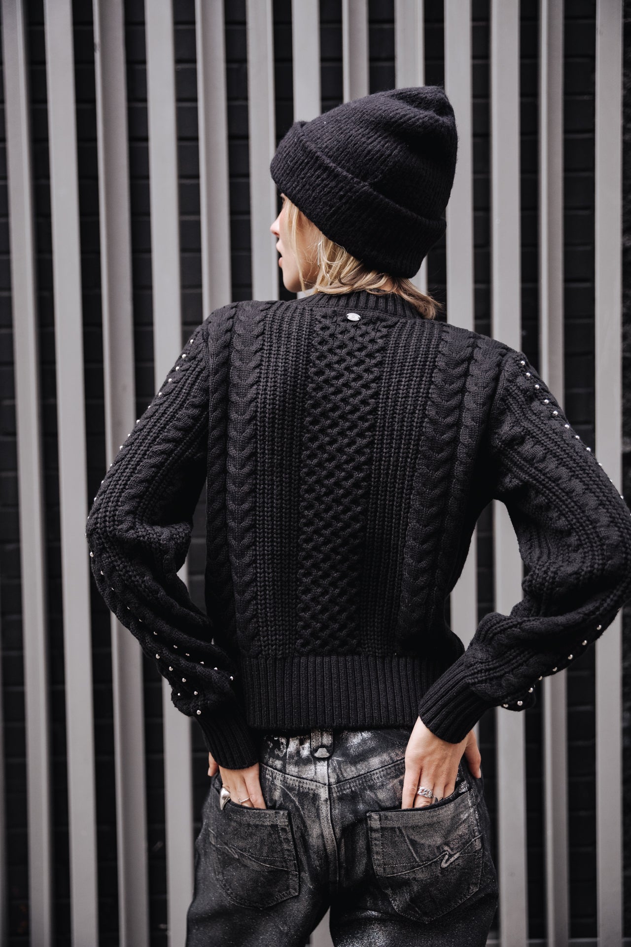 Pull court Femme Pruce black | Freeman T. Porter