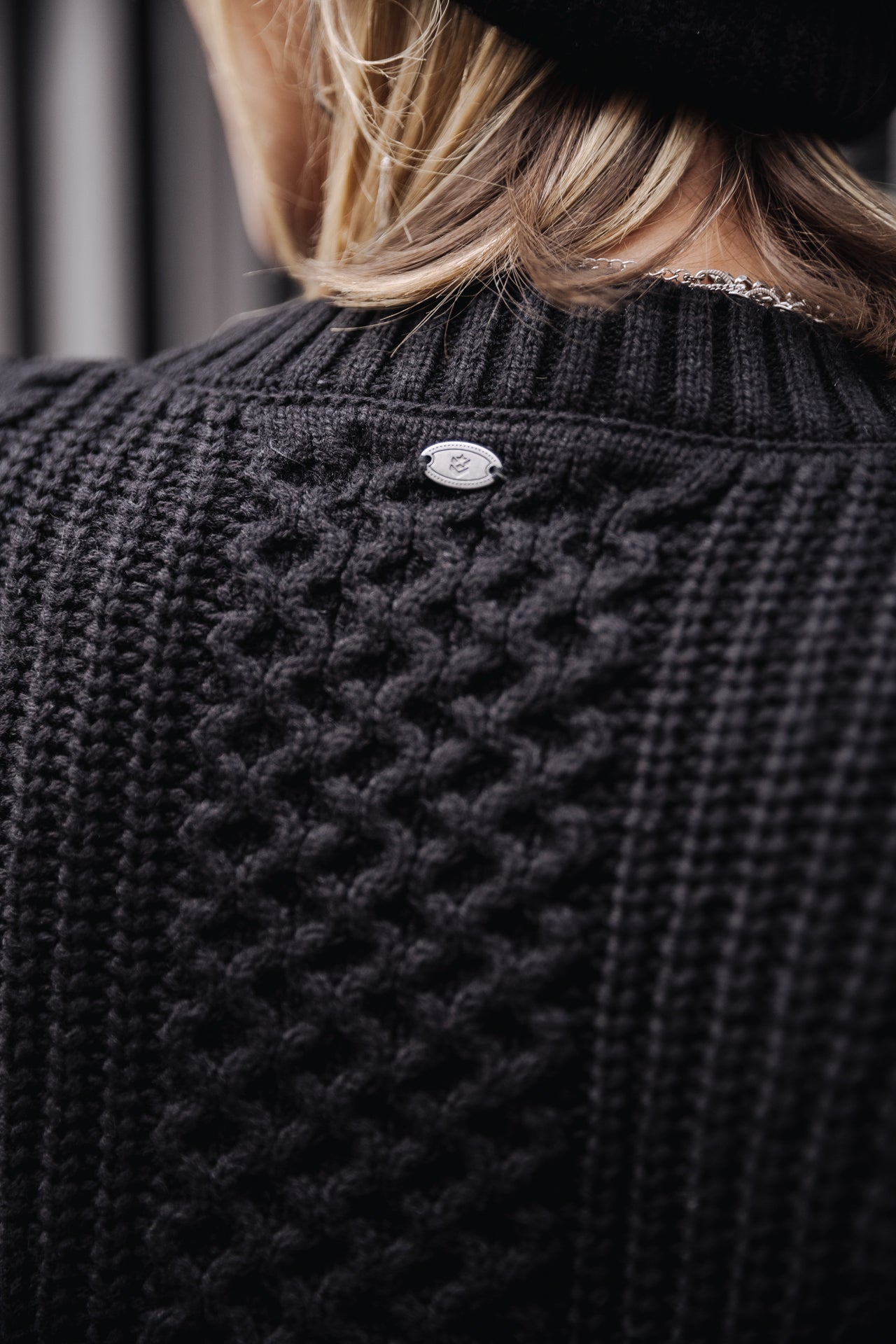 Pull court Femme Pruce black | Freeman T. Porter