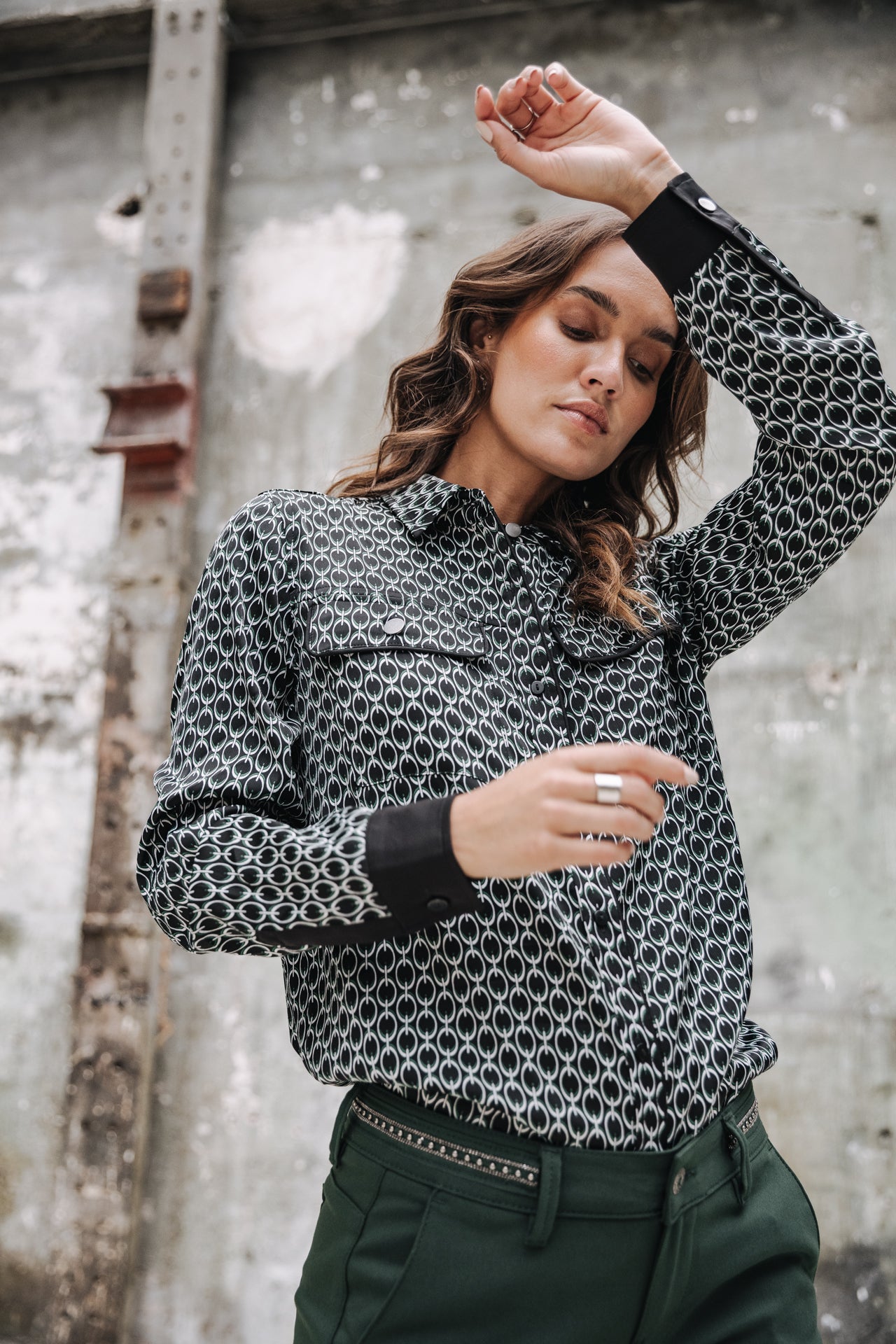 Chemise manches longues Frau Clorisse Chain black | Freeman T. Porter