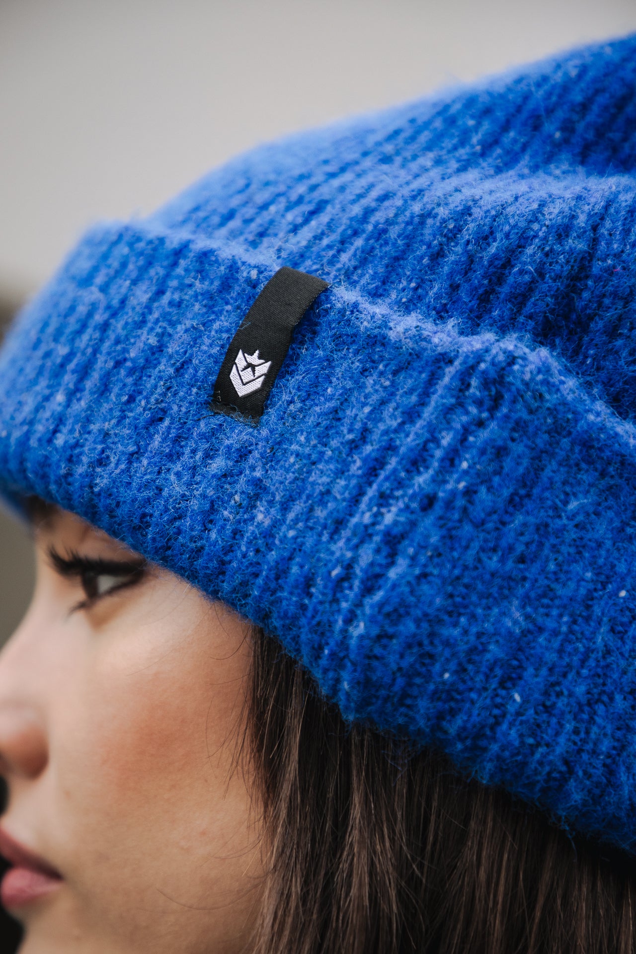 Bonnet Femme Heddie electric blue | Freeman T. Porter