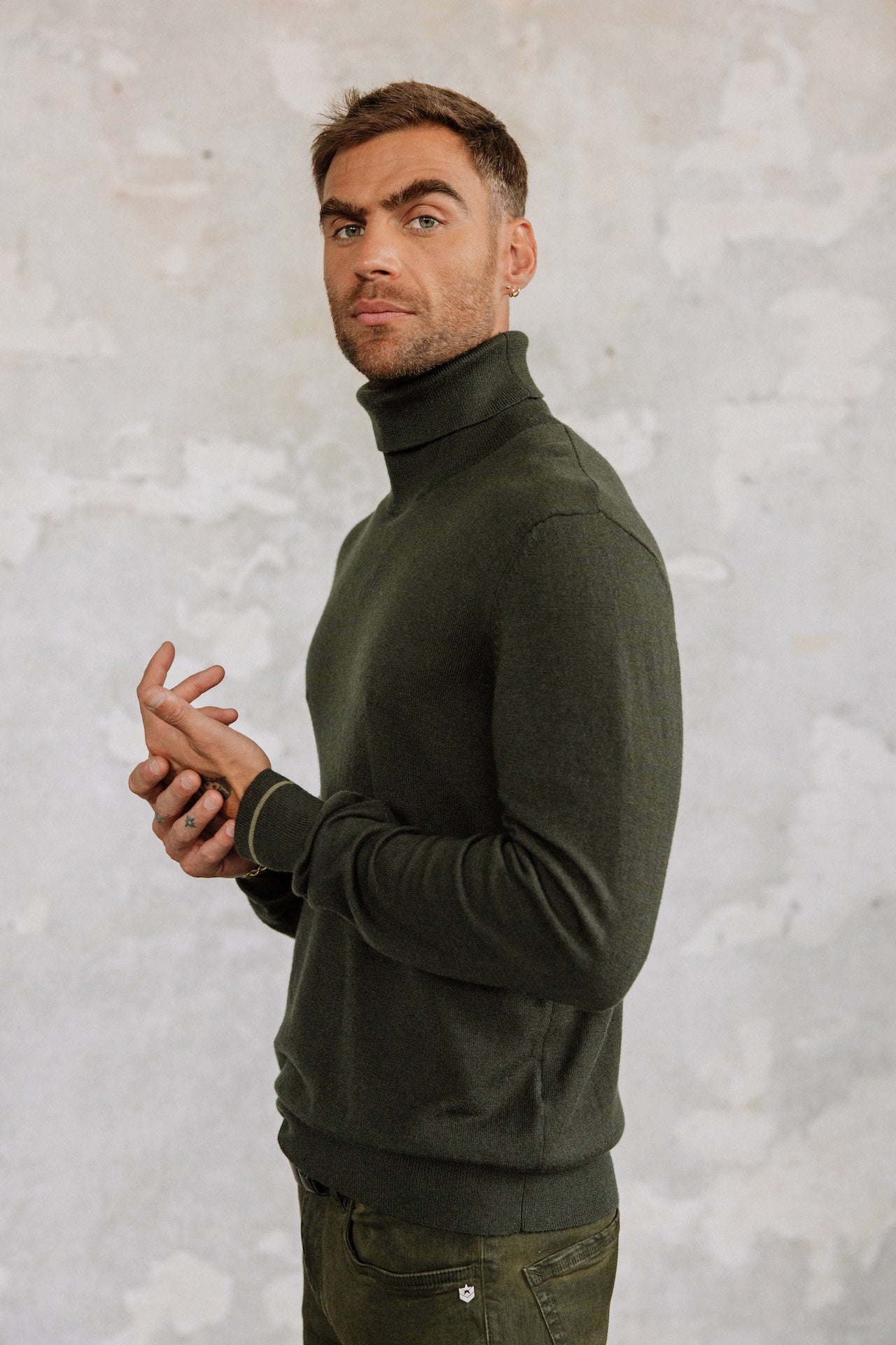 Pull col roulé Hombres Romeo Nacka olive night | Freeman T. Porter
