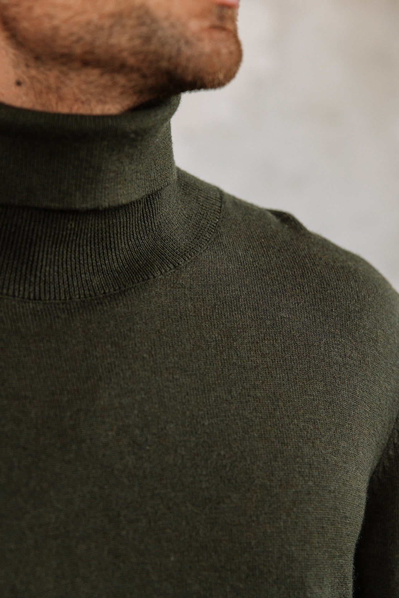 Pull col roulé Hombres Romeo Nacka olive night | Freeman T. Porter