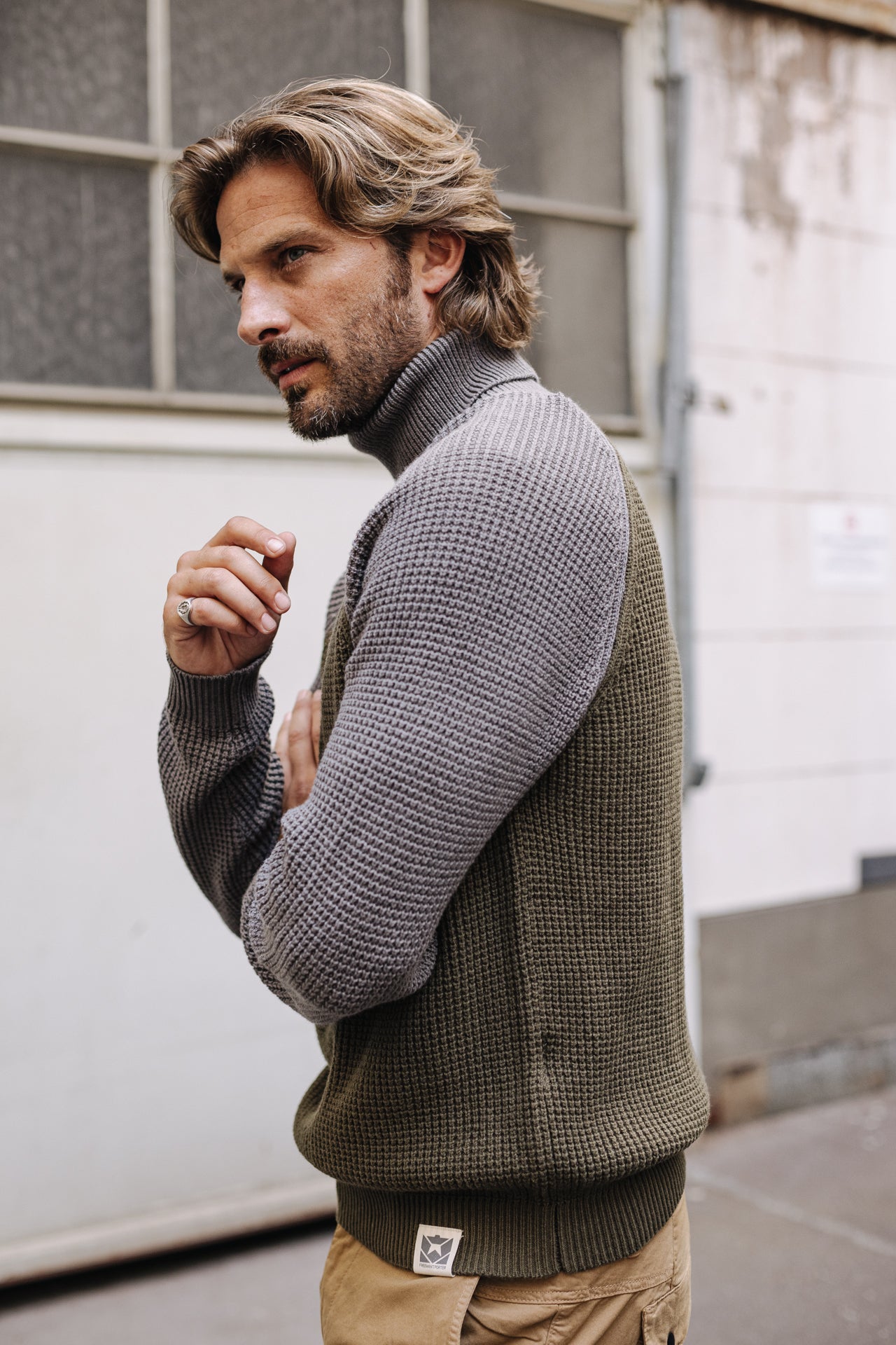Pull col roulé Men Altair Pike olive night | Freeman T. Porter