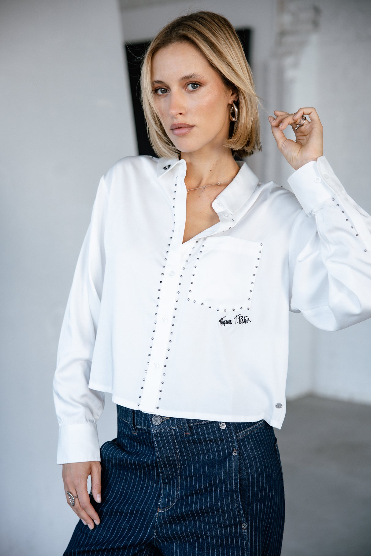 Chemise blanche brodée Femme Caretina Kiss white | Freeman T. Porter