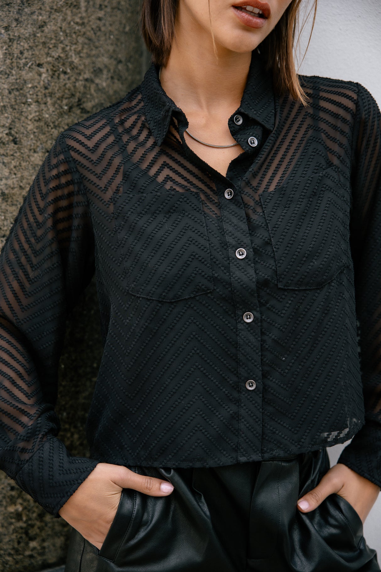 Chemise avec jeux de transparence Woman Caretina Zig Zag black | Freeman T. Porter